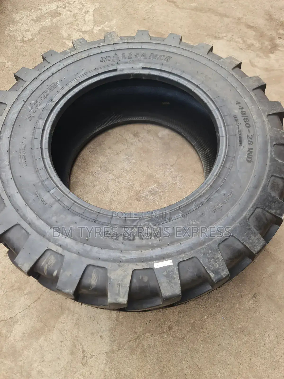 16.9-28 Alliance Tires (Tractor) India.