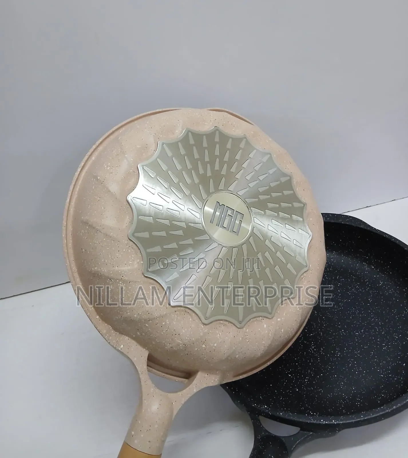 MGC Co. Heavy Gauge Granite Frying Pan