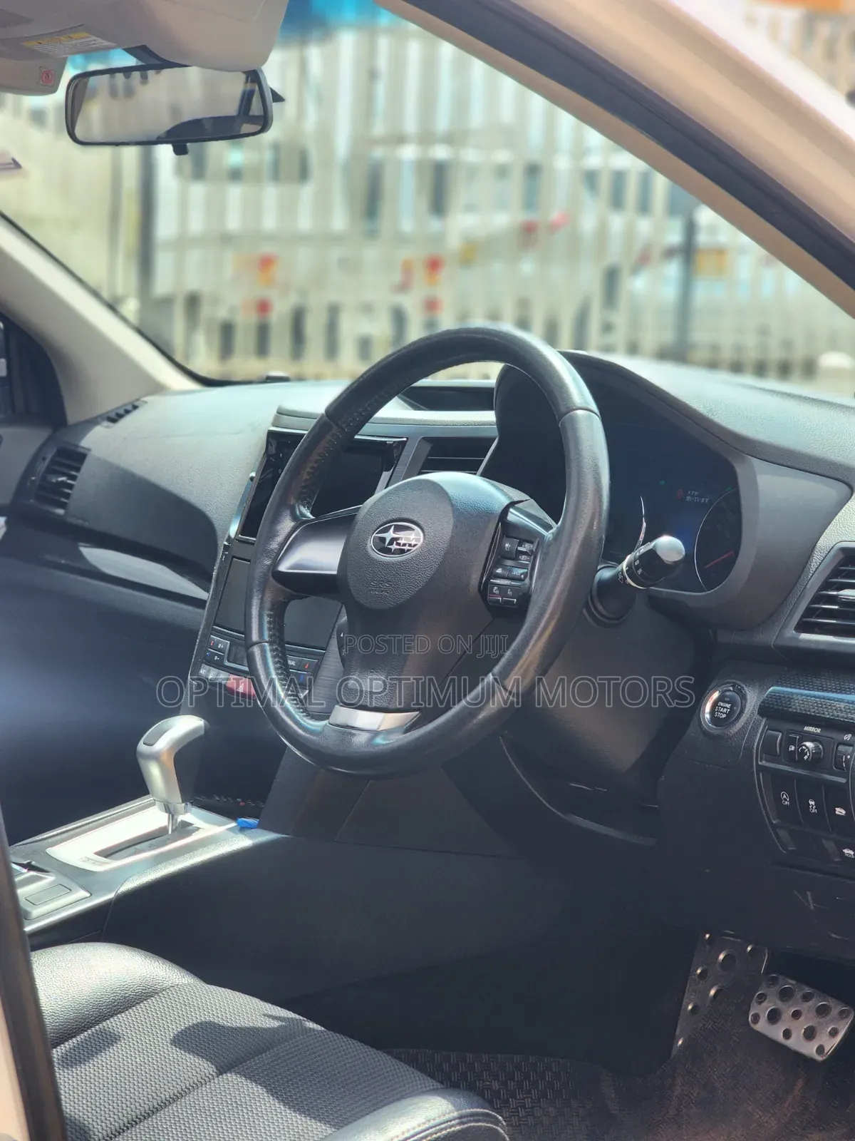 Subaru Legacy 2012 Pearl