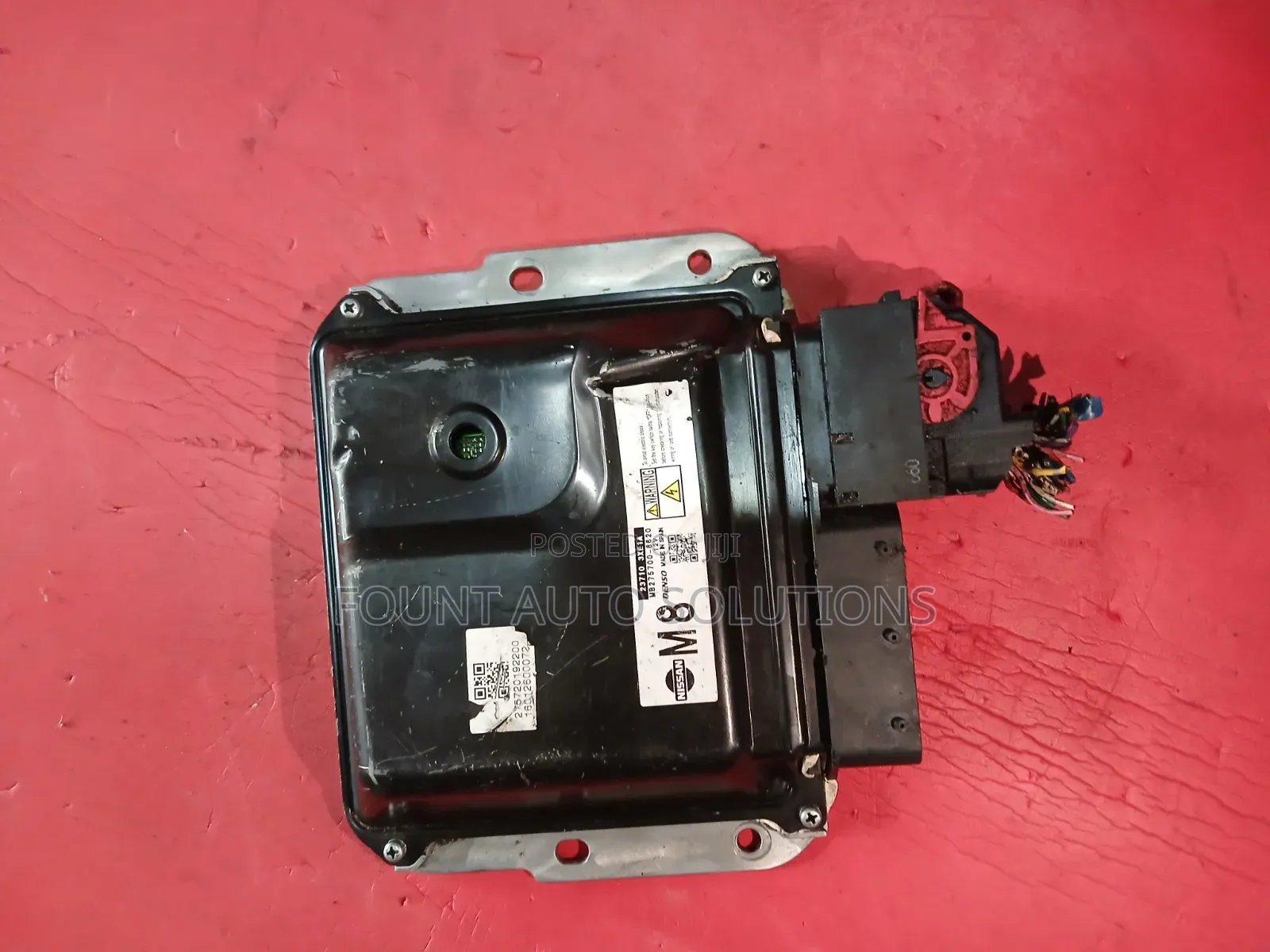 Engine Control Unit Nissan Nv350 Caravan 2016