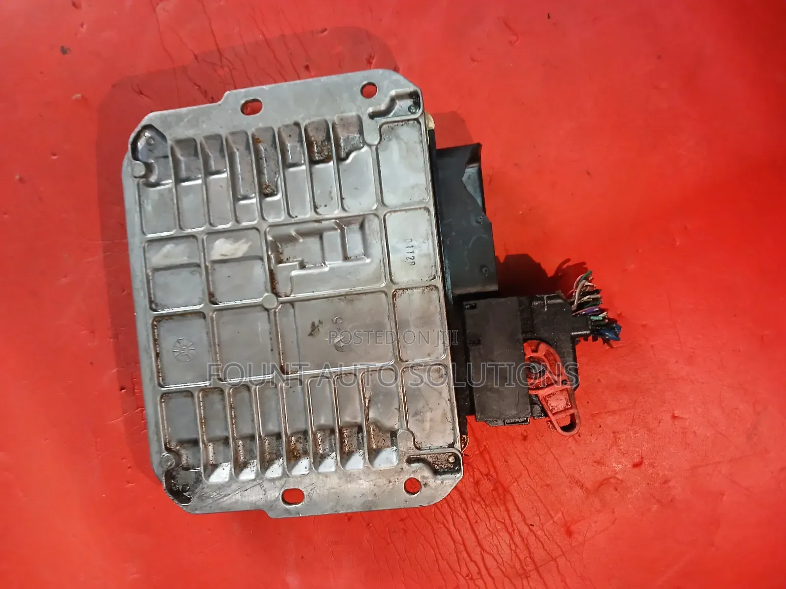 Engine Control Unit Nissan Nv350 Caravan 2016