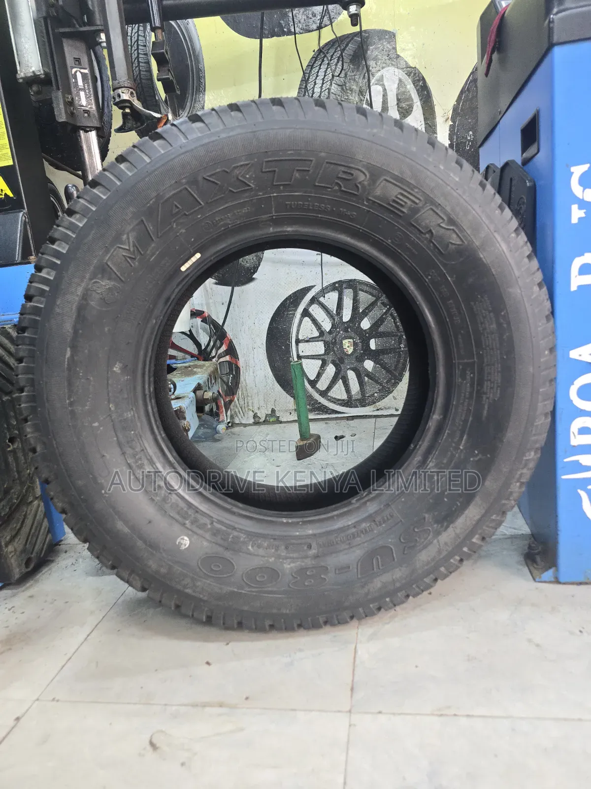 225/75r15 Maxtrek All Terrain Tire