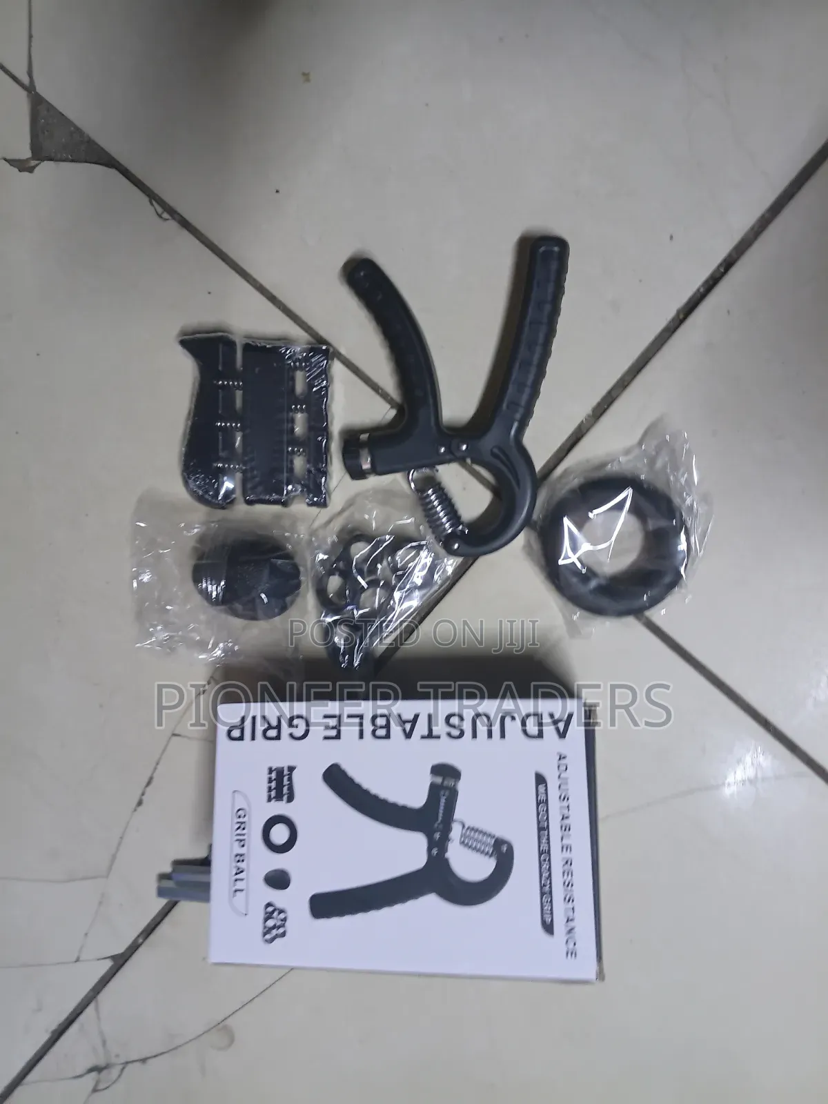 Hand Grip Adjustable