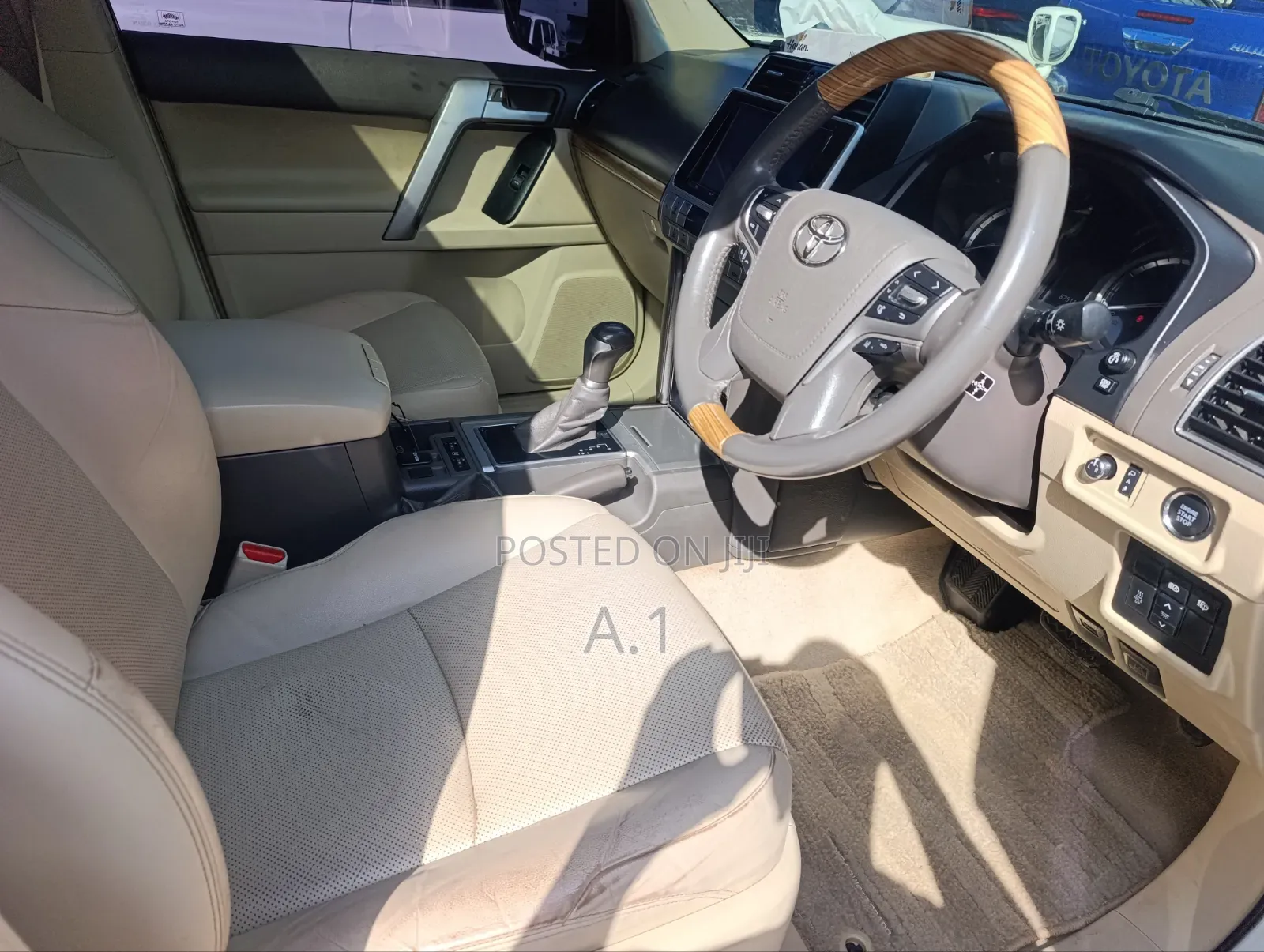 Toyota Land Cruiser Prado 2.8 2018 Pearl