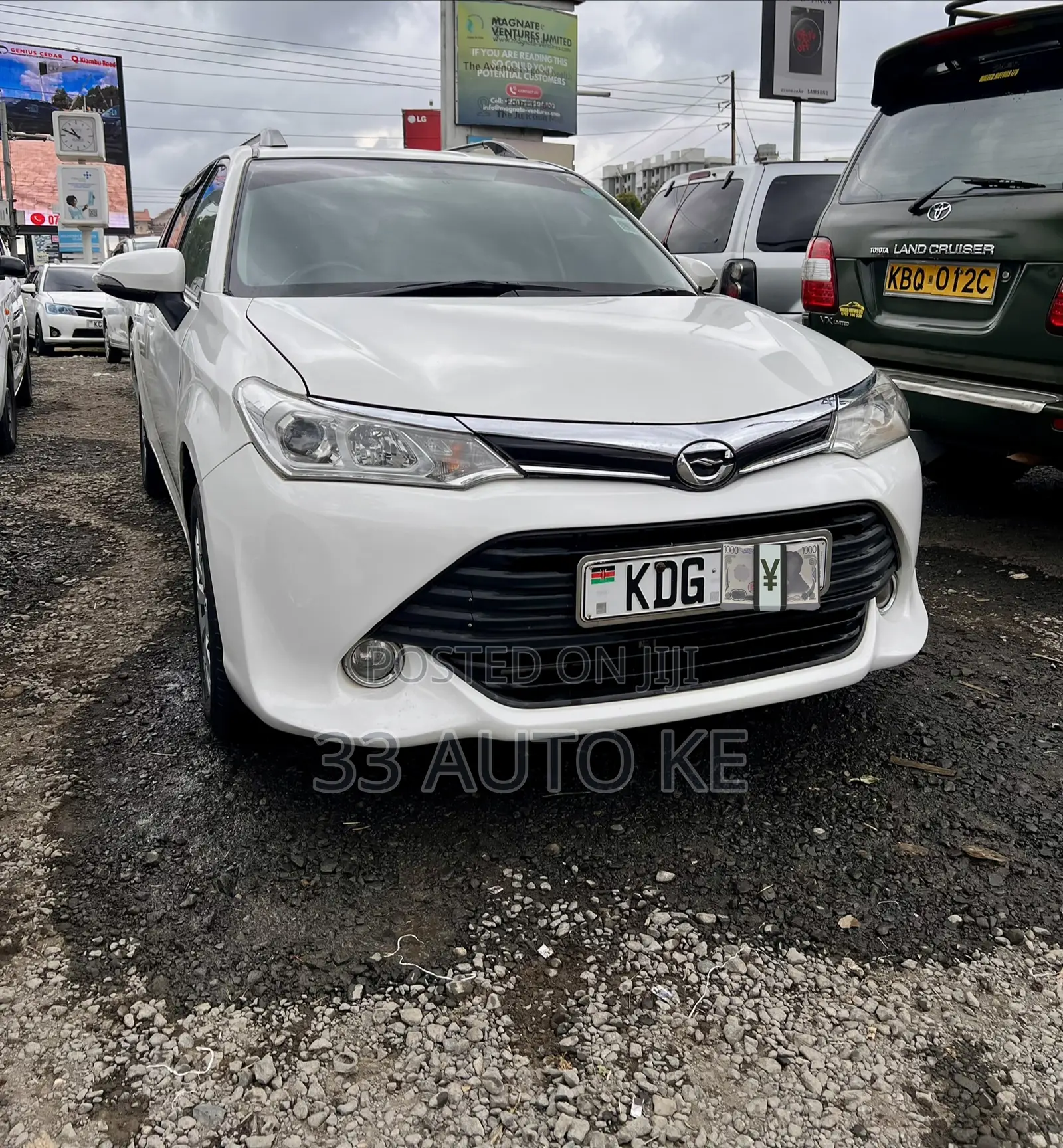 Toyota Corolla Fielder 1.5 Petrol FWD 2015 White