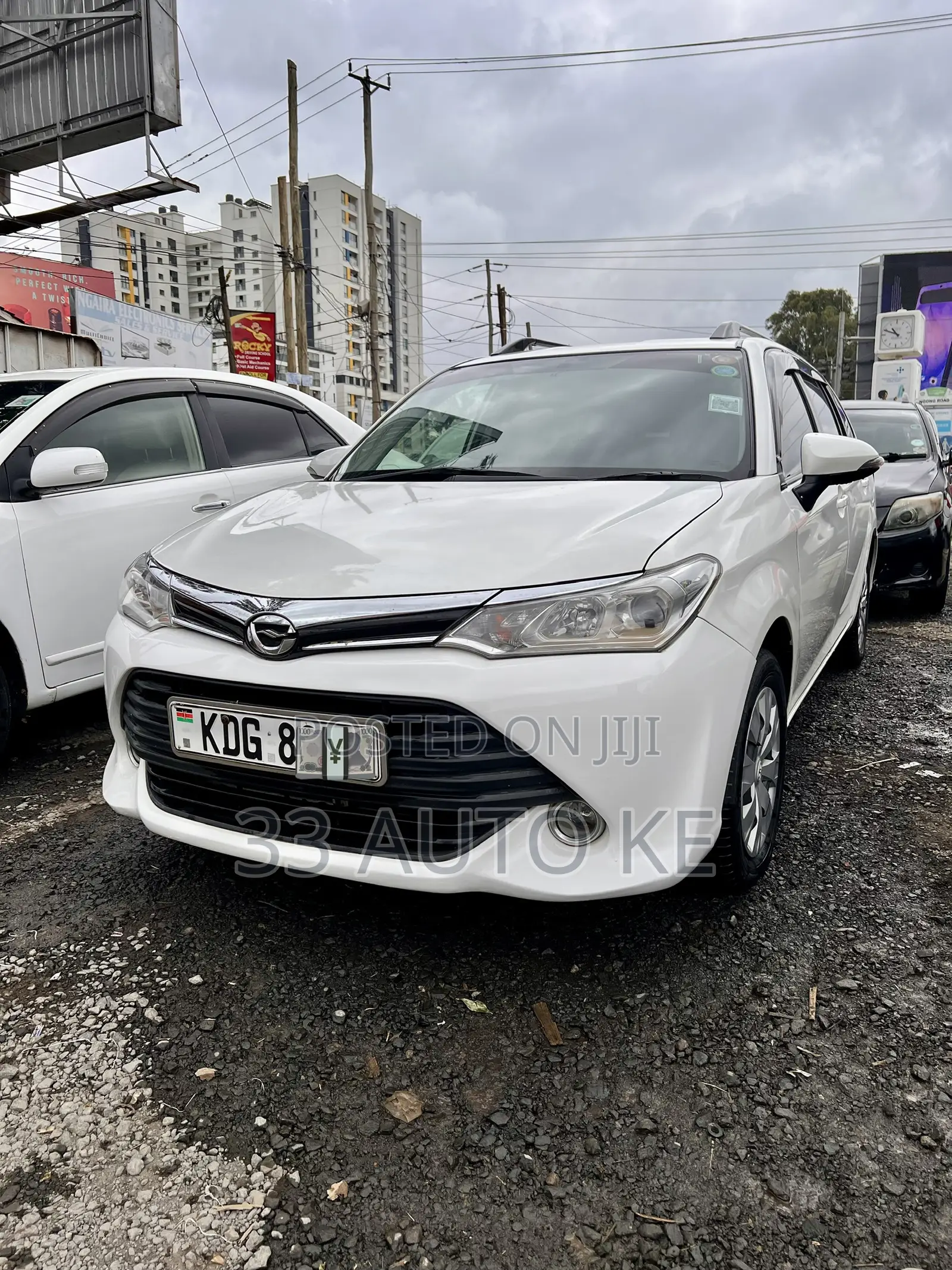 Toyota Corolla Fielder 1.5 Petrol FWD 2015 White