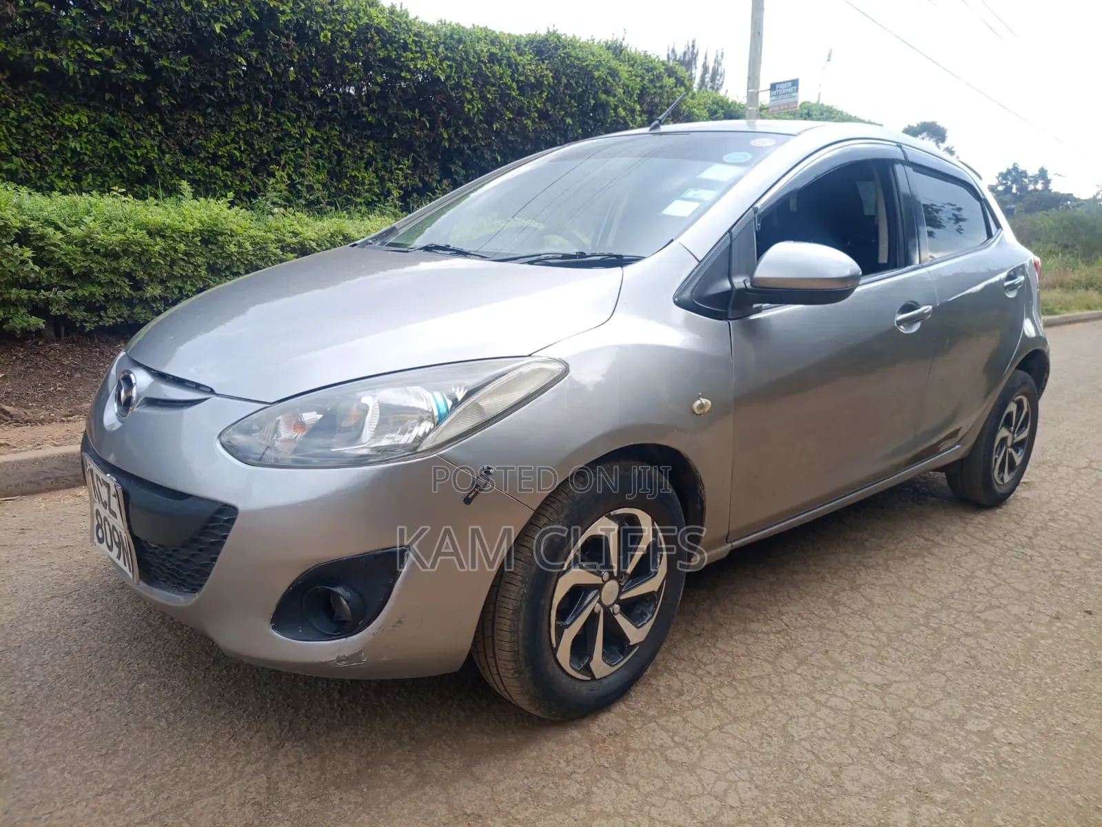 Mazda Demio 2013 Silver