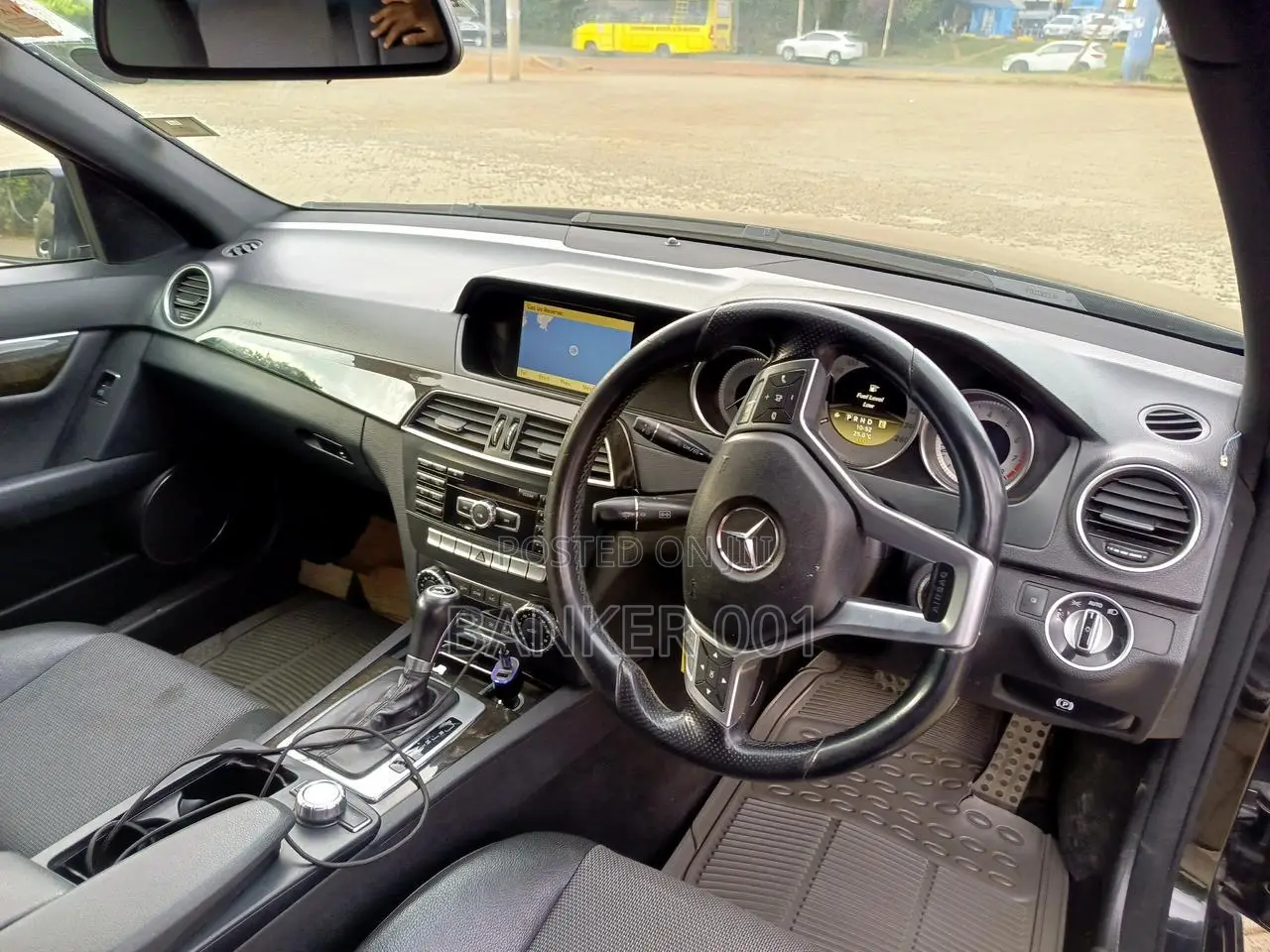 Mercedes-Benz C200 2012 Black