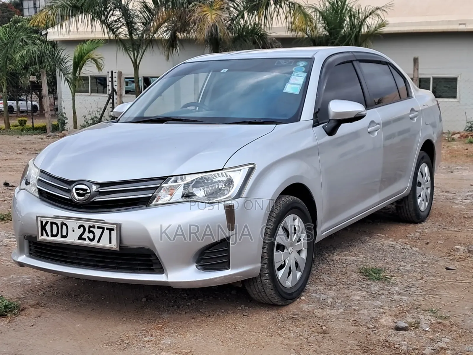 Toyota Axio 2014 Silver