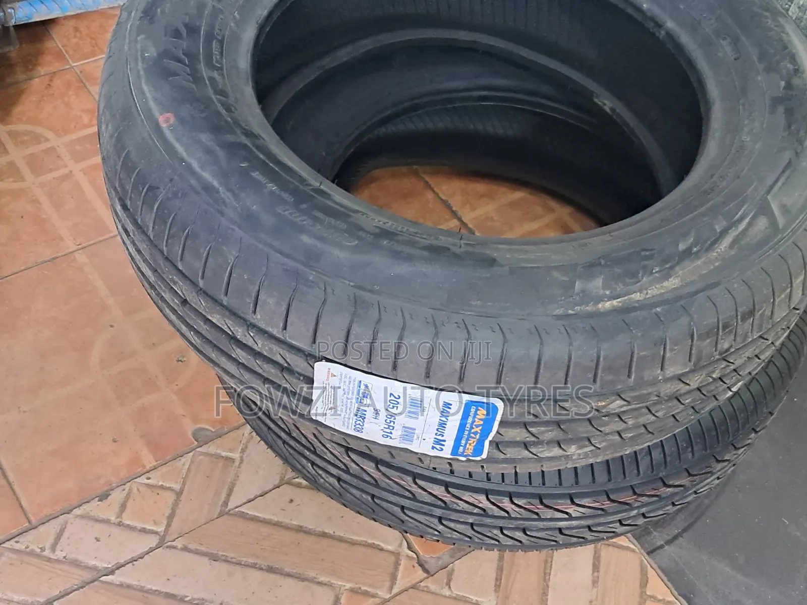 205/65r16 Maxtrek