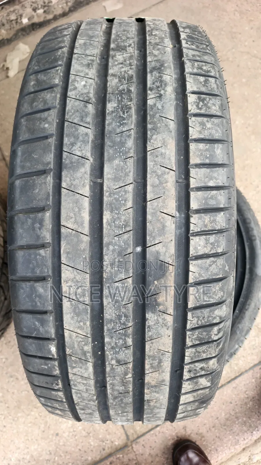 265/35r22 Dovroad