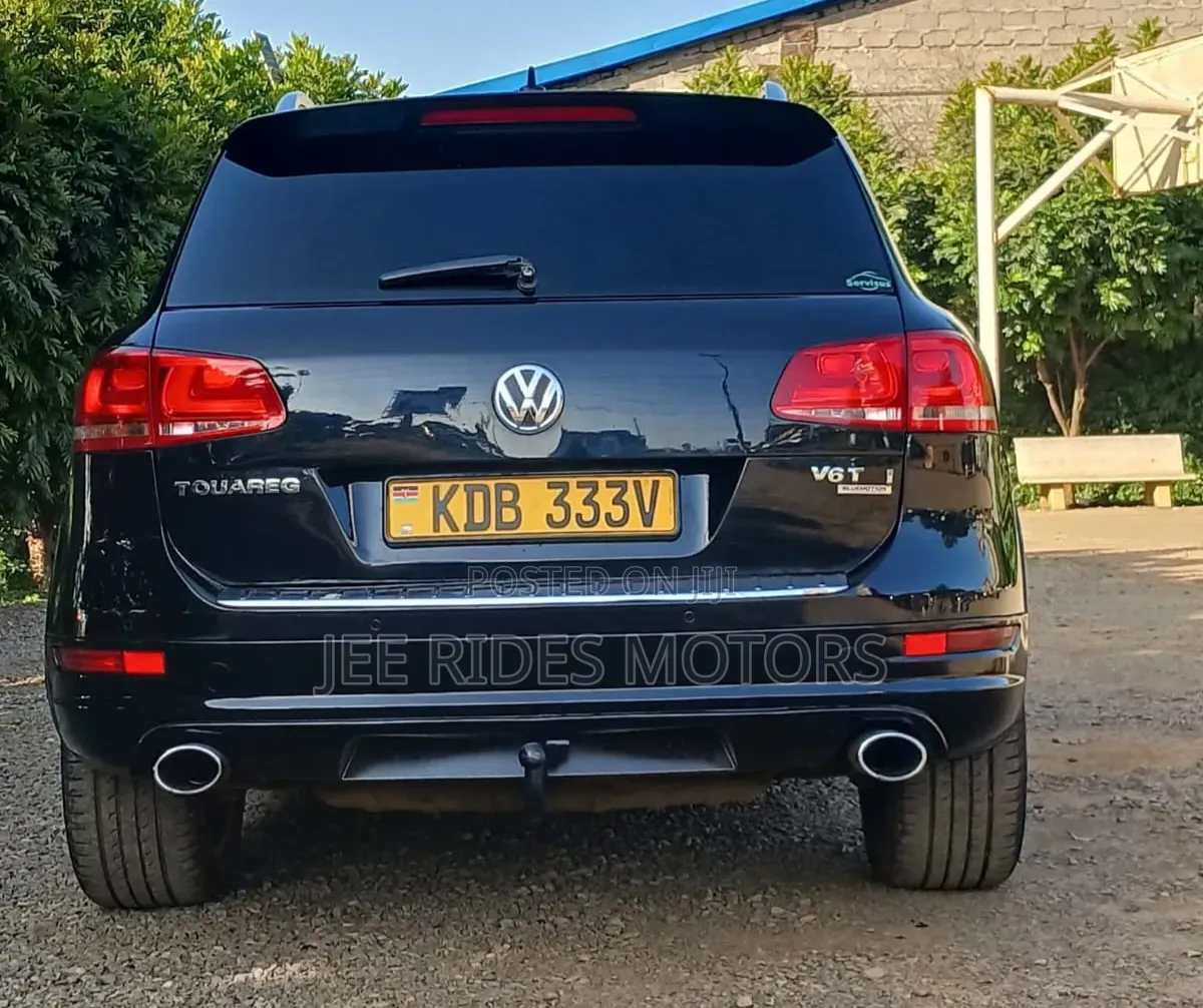 Volkswagen Touareg 2013 Black