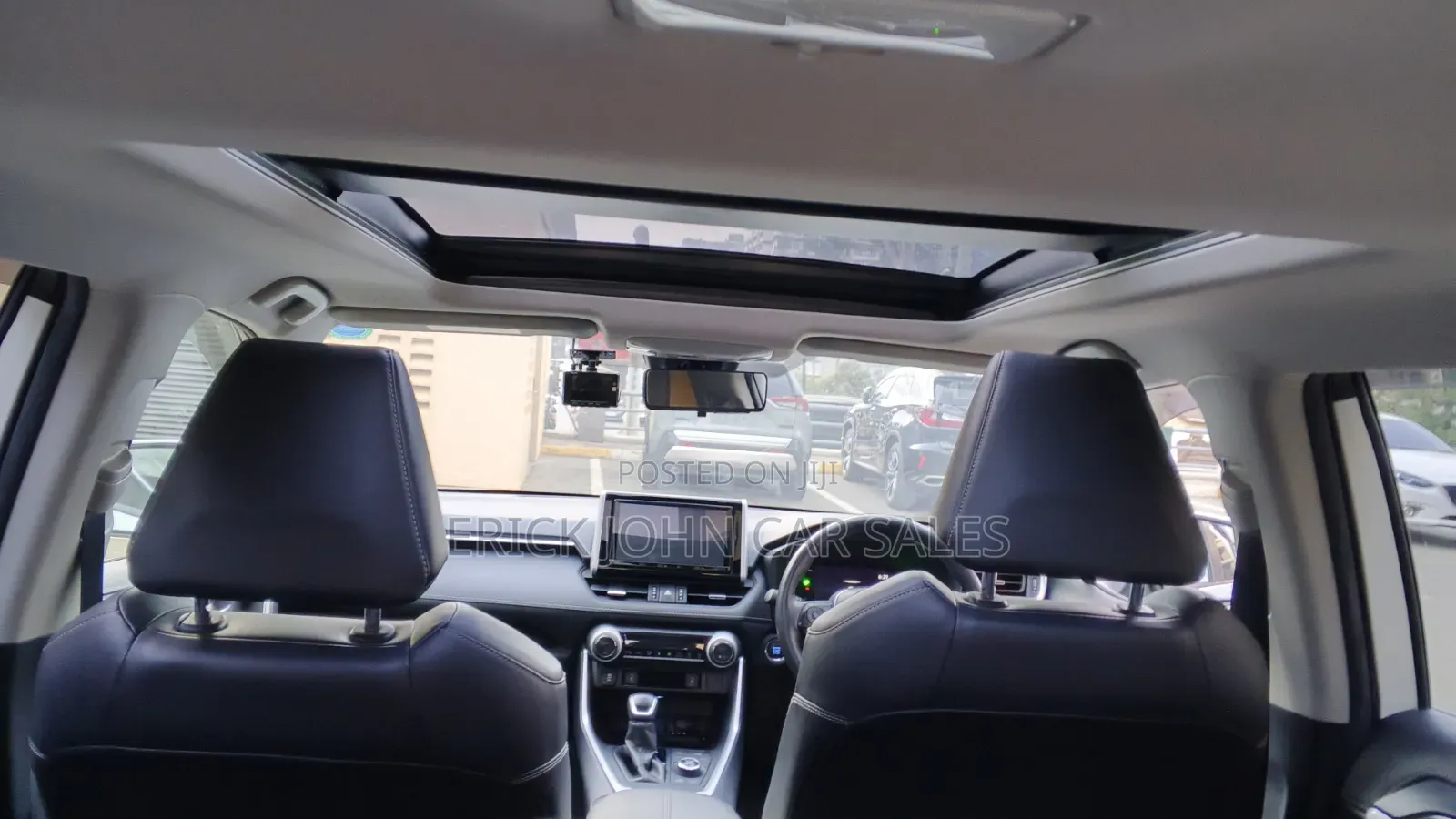 Toyota RAV4 Adventure AWD 2020 White