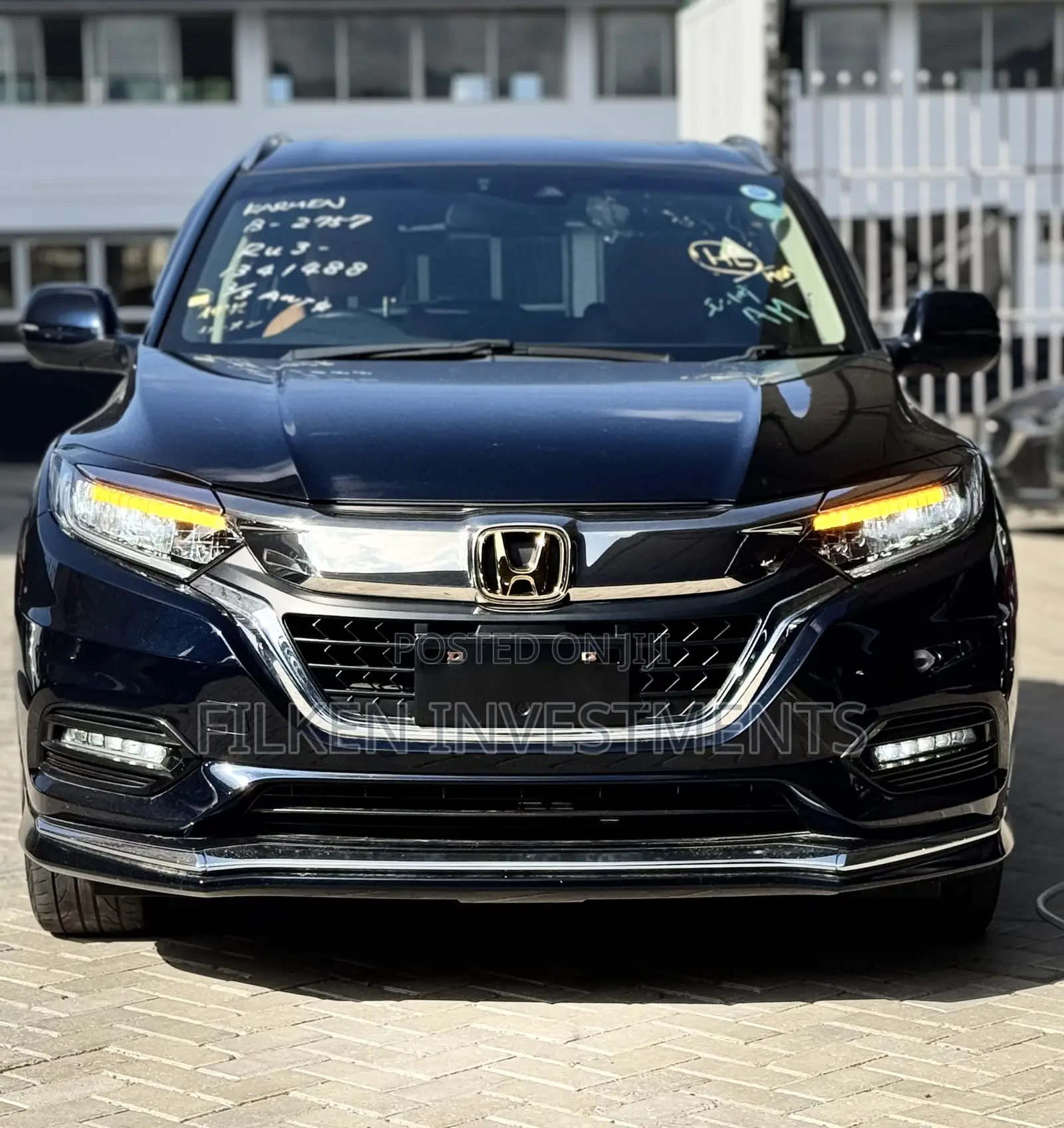 Honda Vezel 1.5 Hybrid 2WD 2020 Black