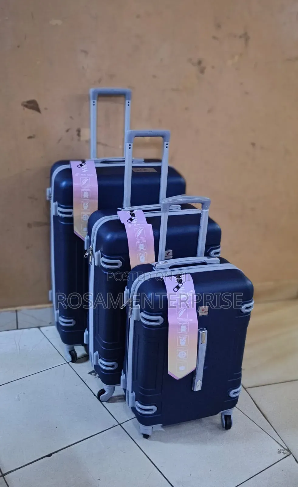 3 in 1 Luxurious Fibre Suitcas