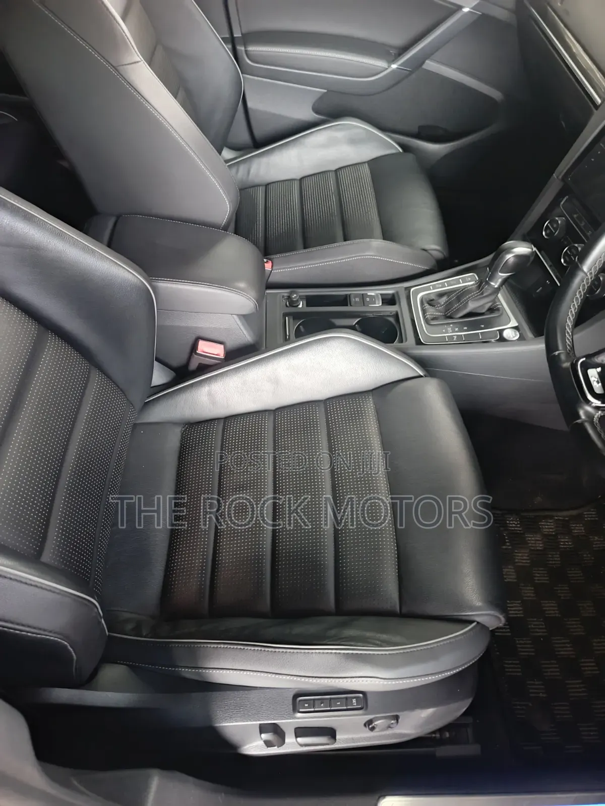 Volkswagen Golf 2019 Blue