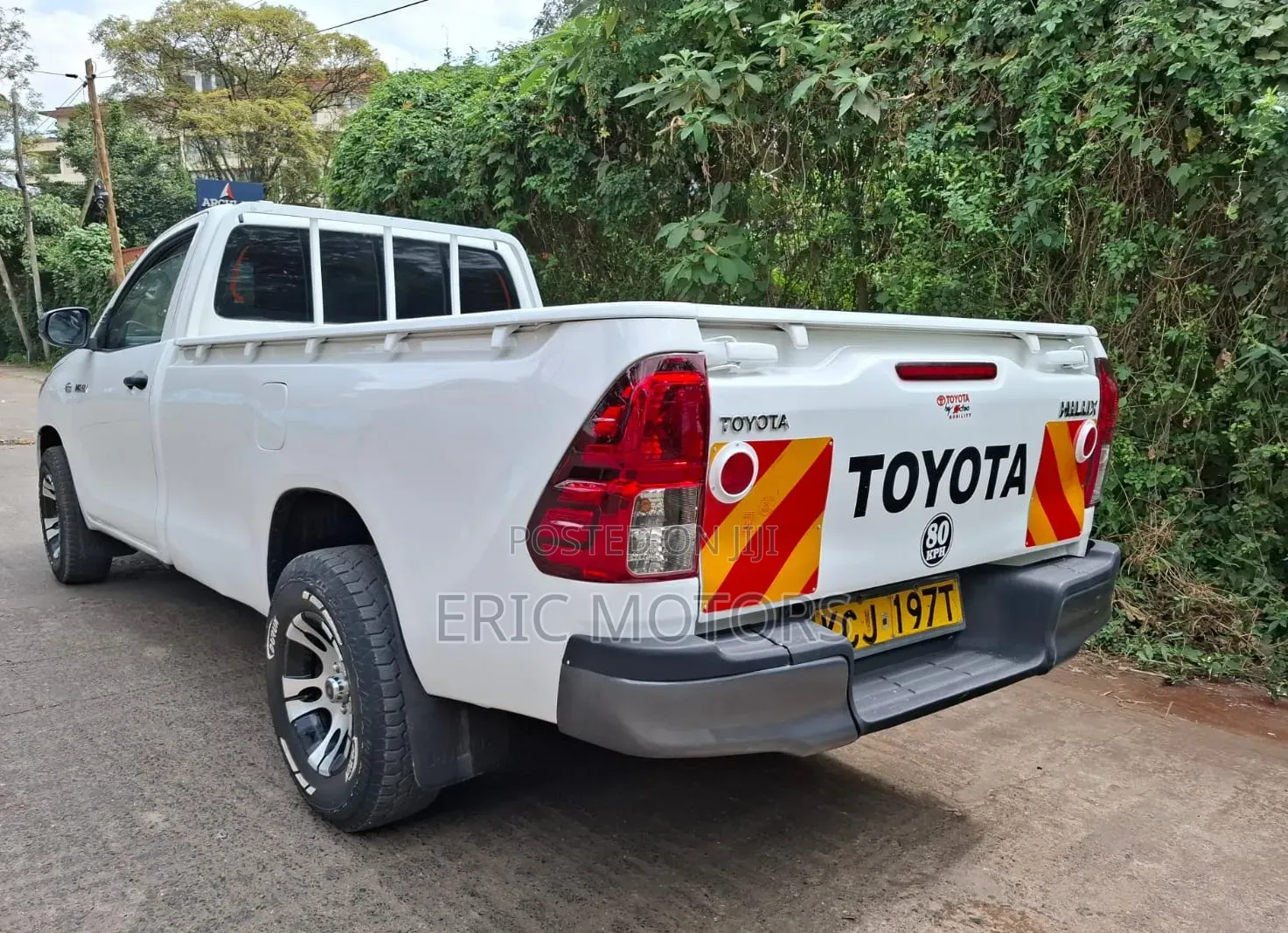 Toyota Hilux 2016 Off white