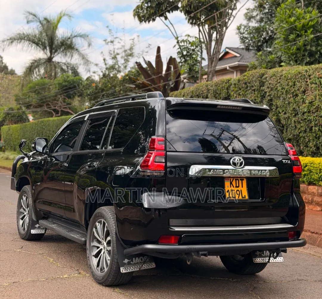 Toyota Land Cruiser Prado 2020 Black