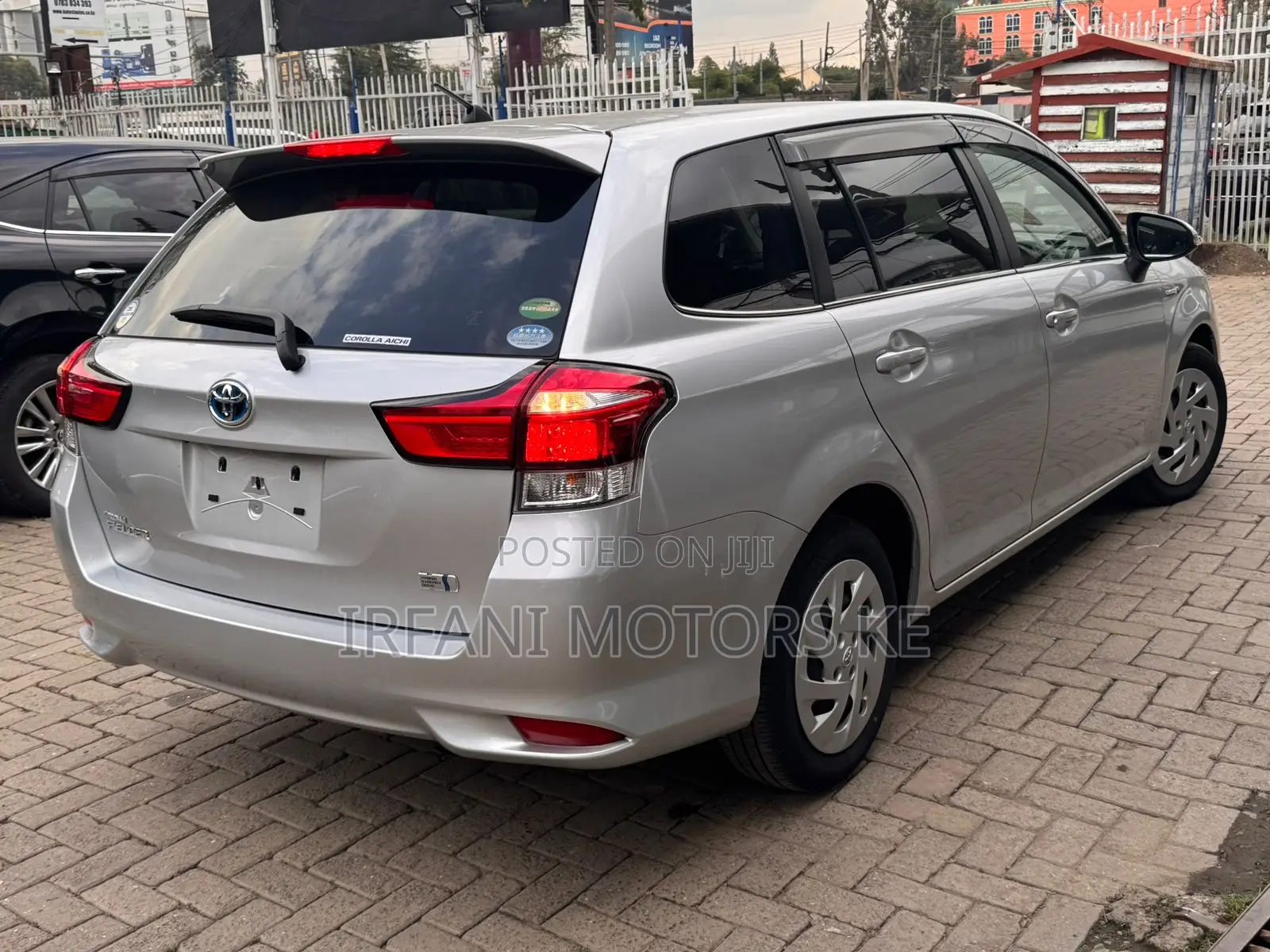 Toyota Corolla Fielder 1.5 Hybrid FWD 2019 Gray