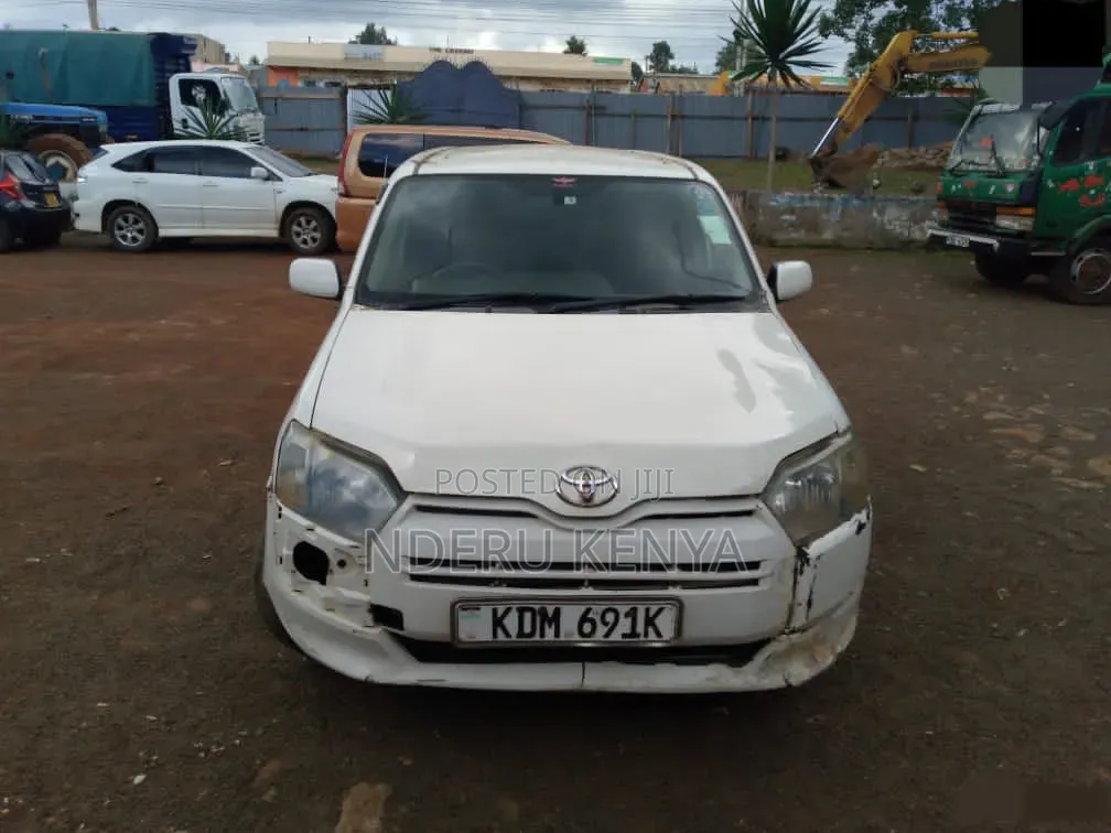 Toyota Succeed SV Premium 2016 White