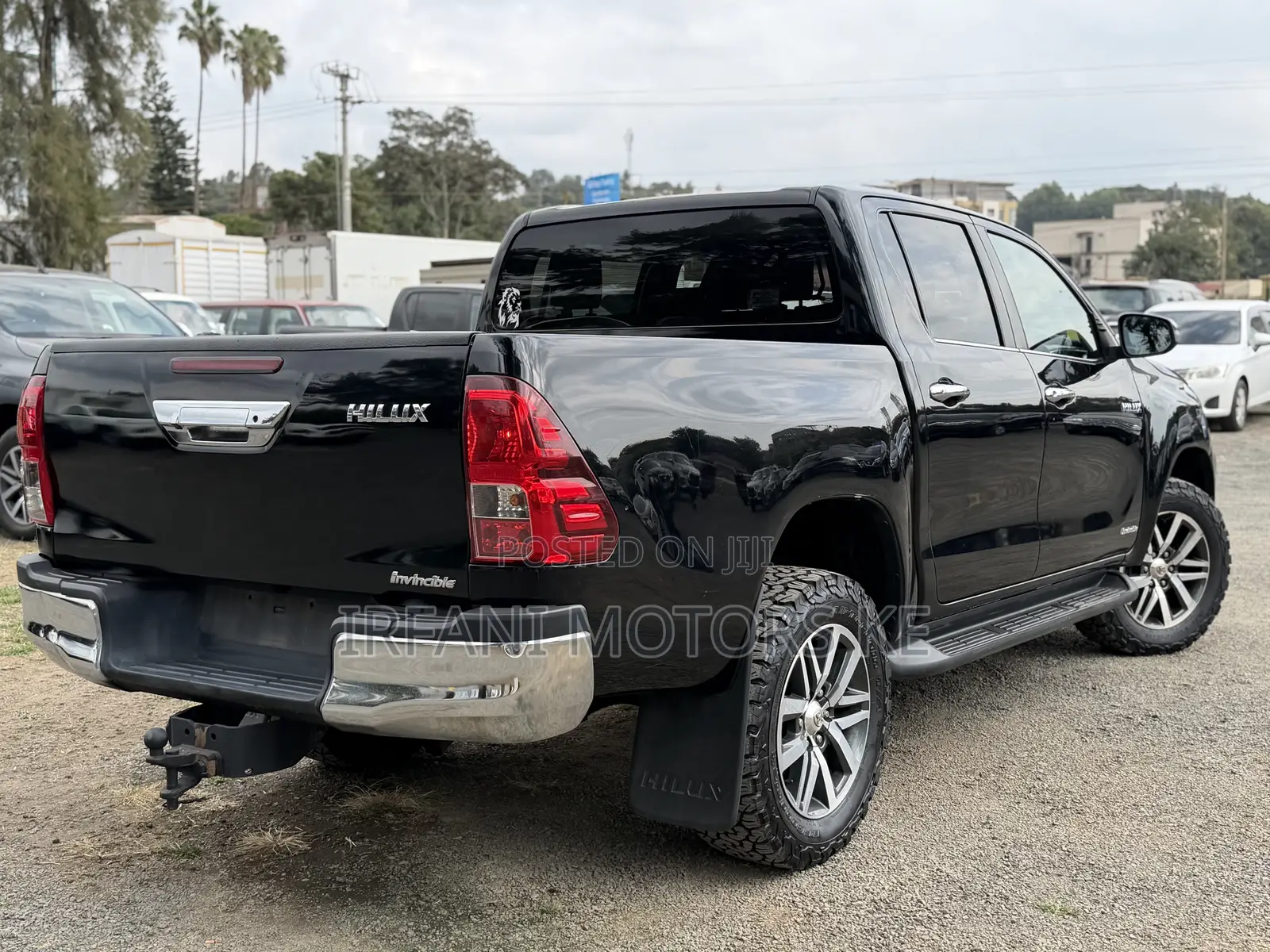 Toyota Hilux Revo Double Cab Deisel 2.4 AWD 2018 Black