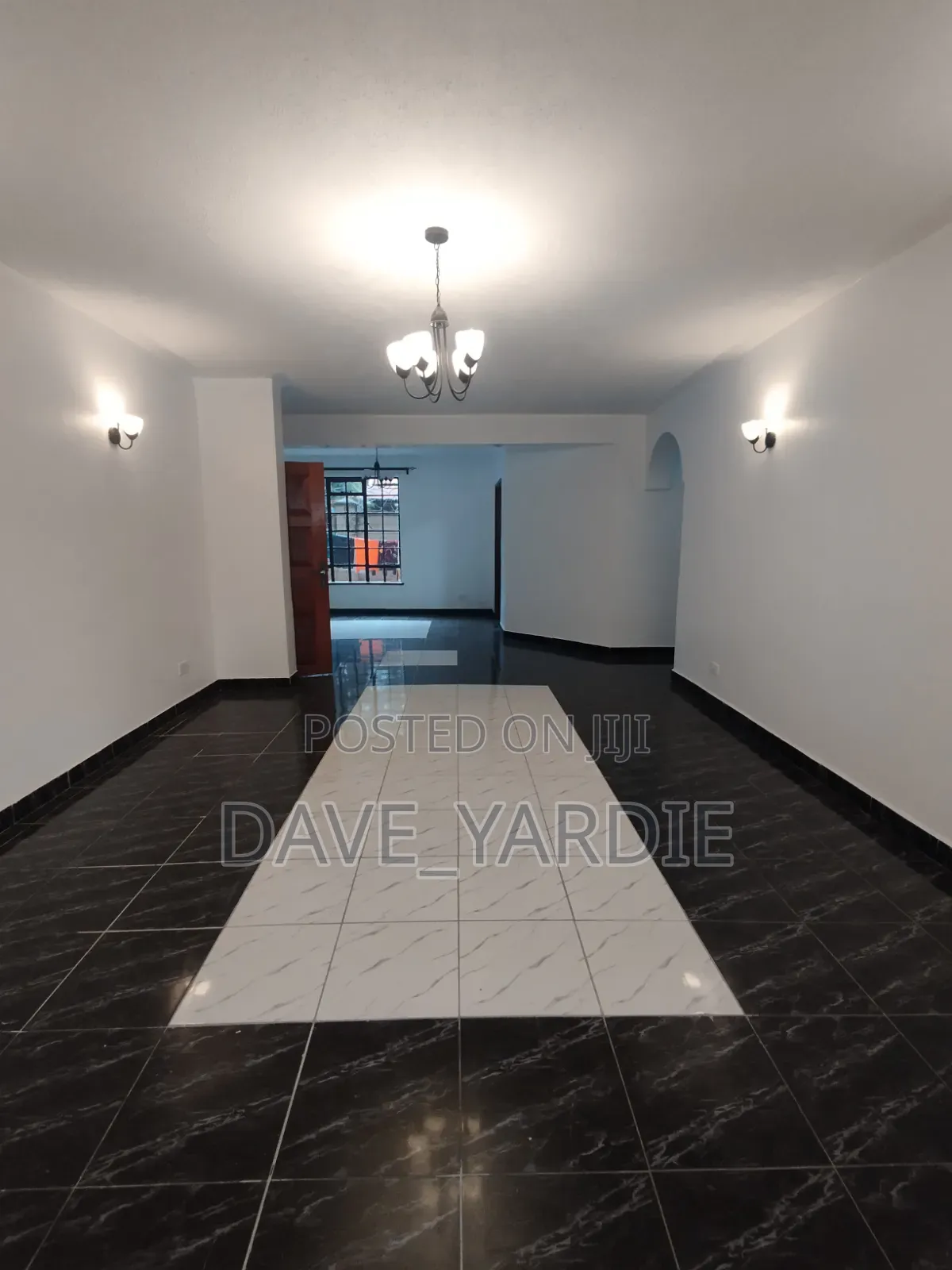 3bdrm Block of Flats in State House Area for sale