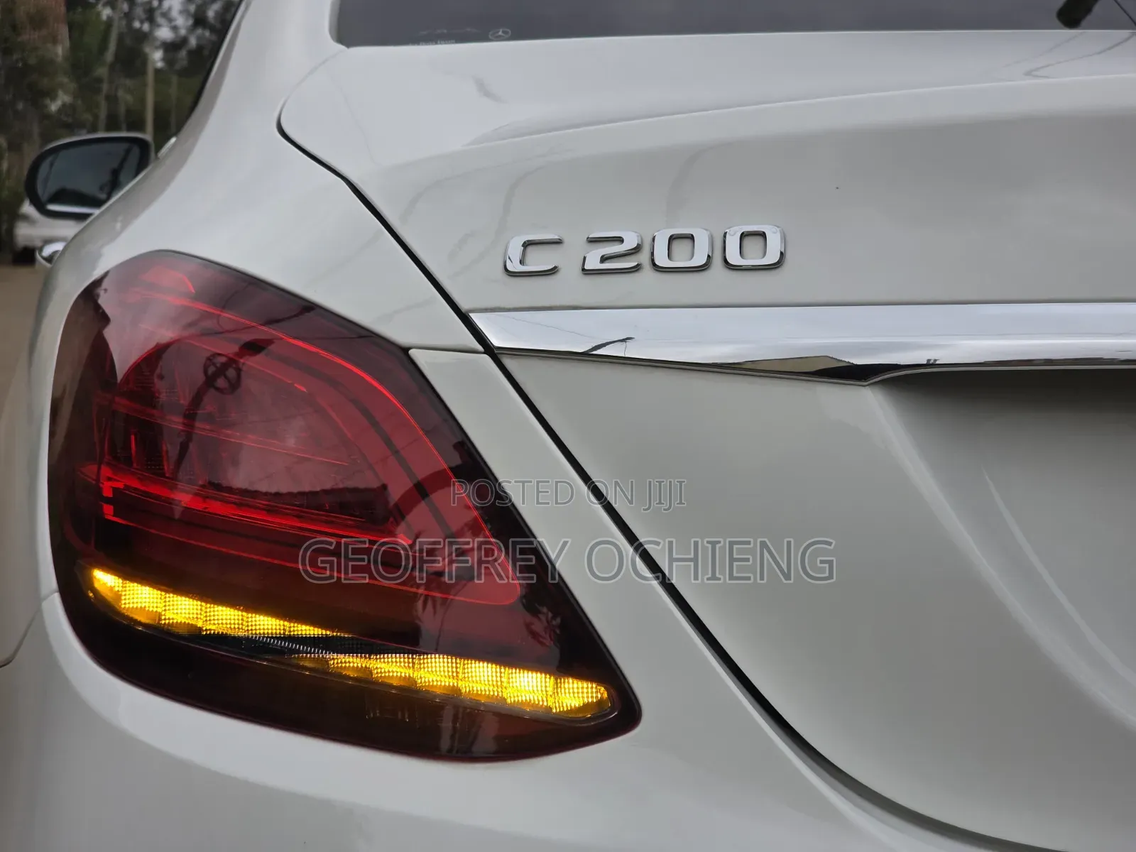 Mercedes-Benz C200 2019 White