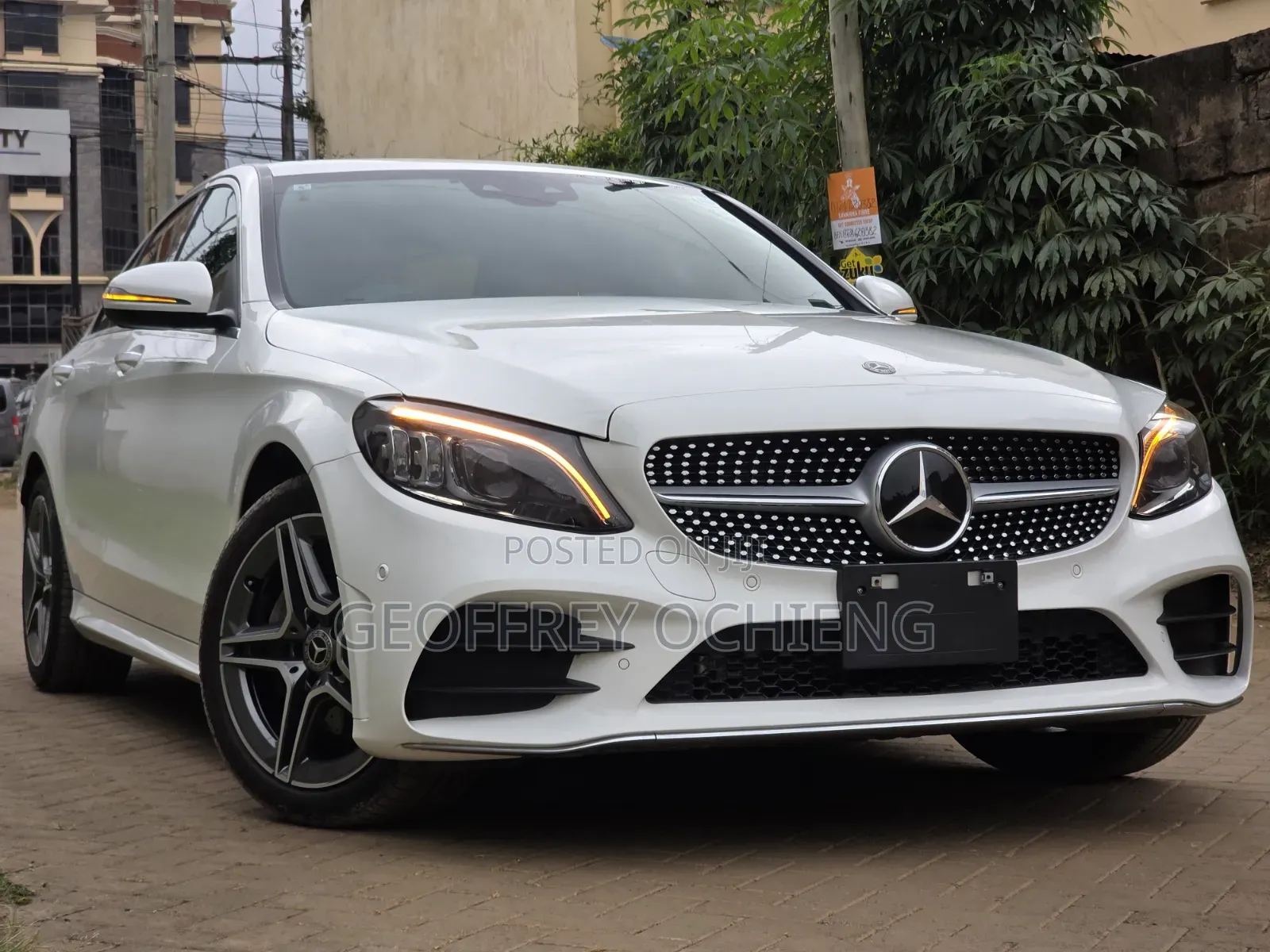 Mercedes-Benz C200 2019 White