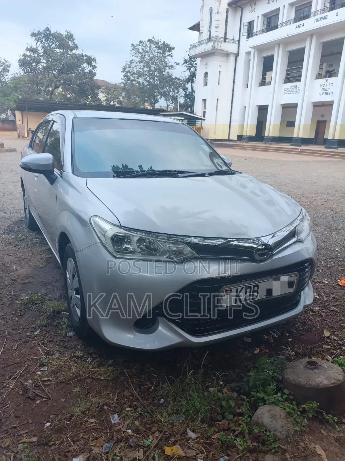 Toyota Axio 2014 Silver
