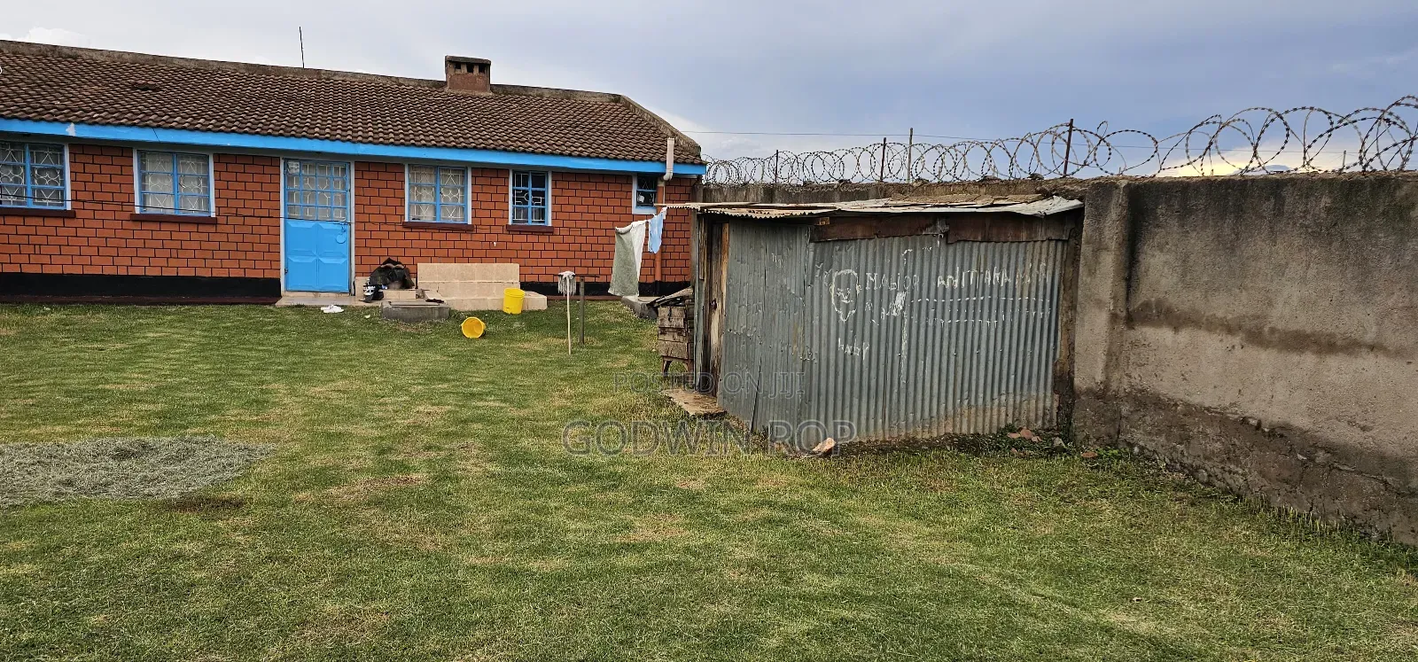 2bdrm Duplex in Kapsoya for sale