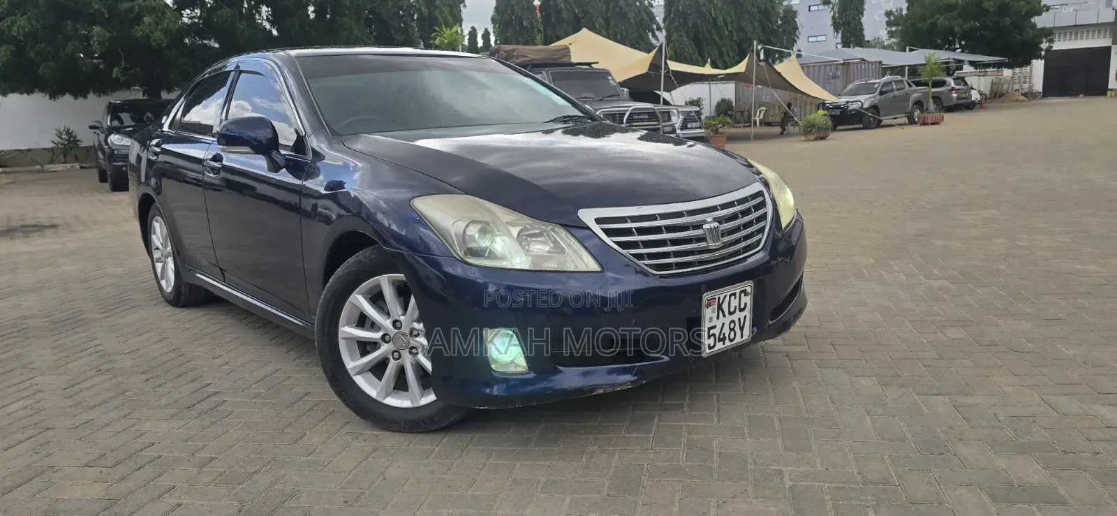 Toyota Crown 2011 Blue