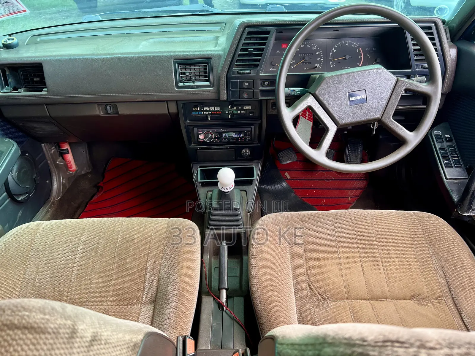 Nissan Sunny 1995 Blue