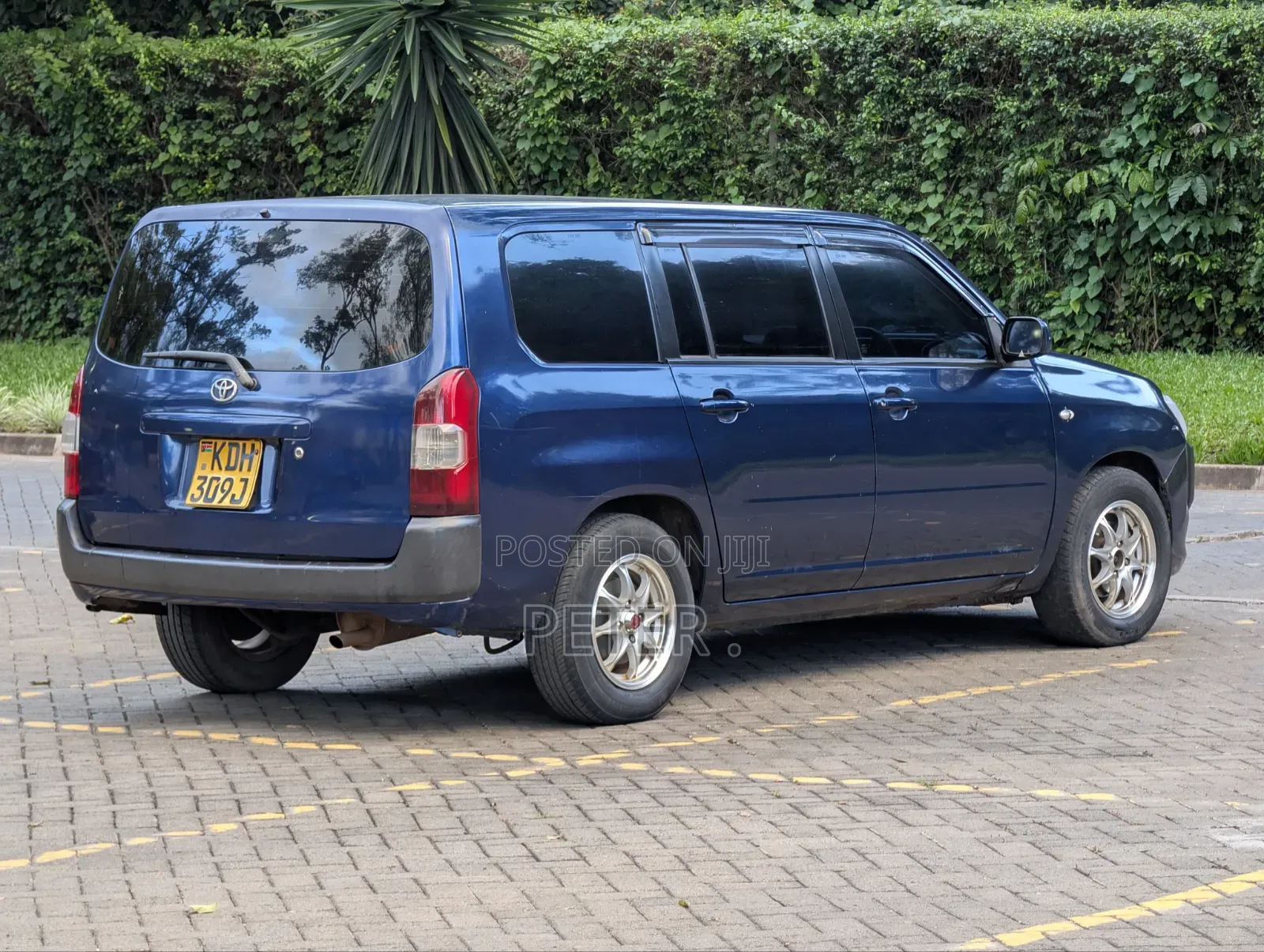 Toyota Probox 2014 Blue
