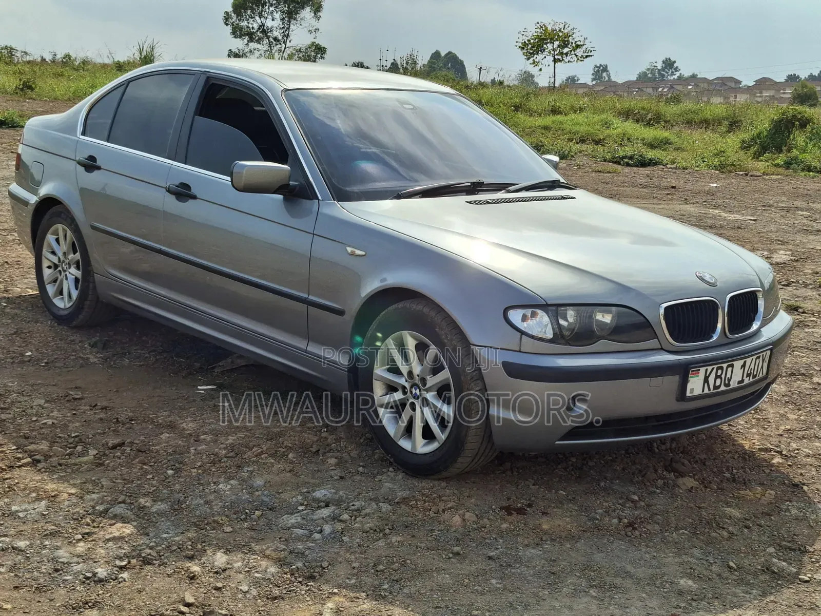 BMW 318i 2004 Gray