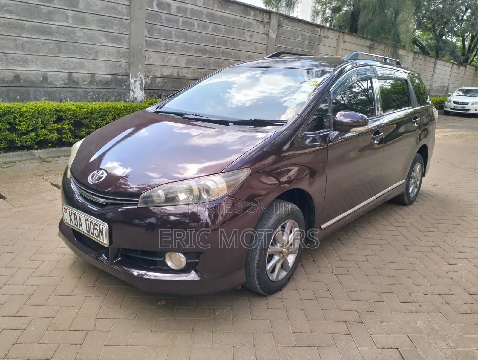 Toyota Wish 2013 Burgundy