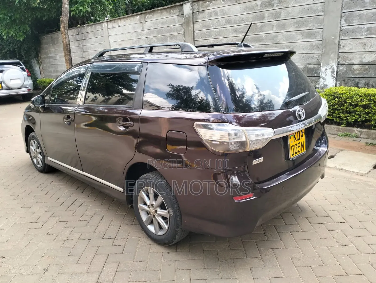 Toyota Wish 2013 Burgundy