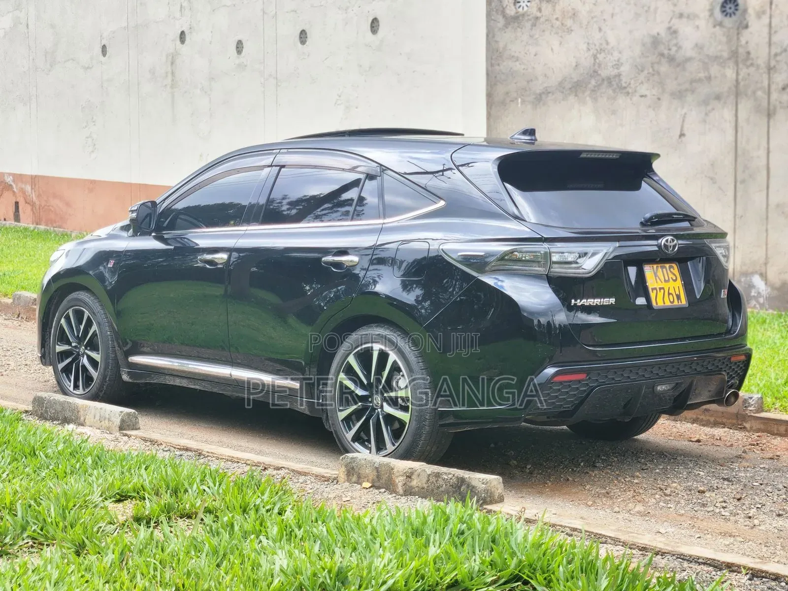 Toyota Harrier 2019 Black