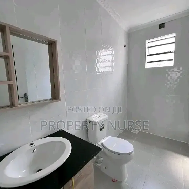 3bdrm Bungalow in Kitengela for sale