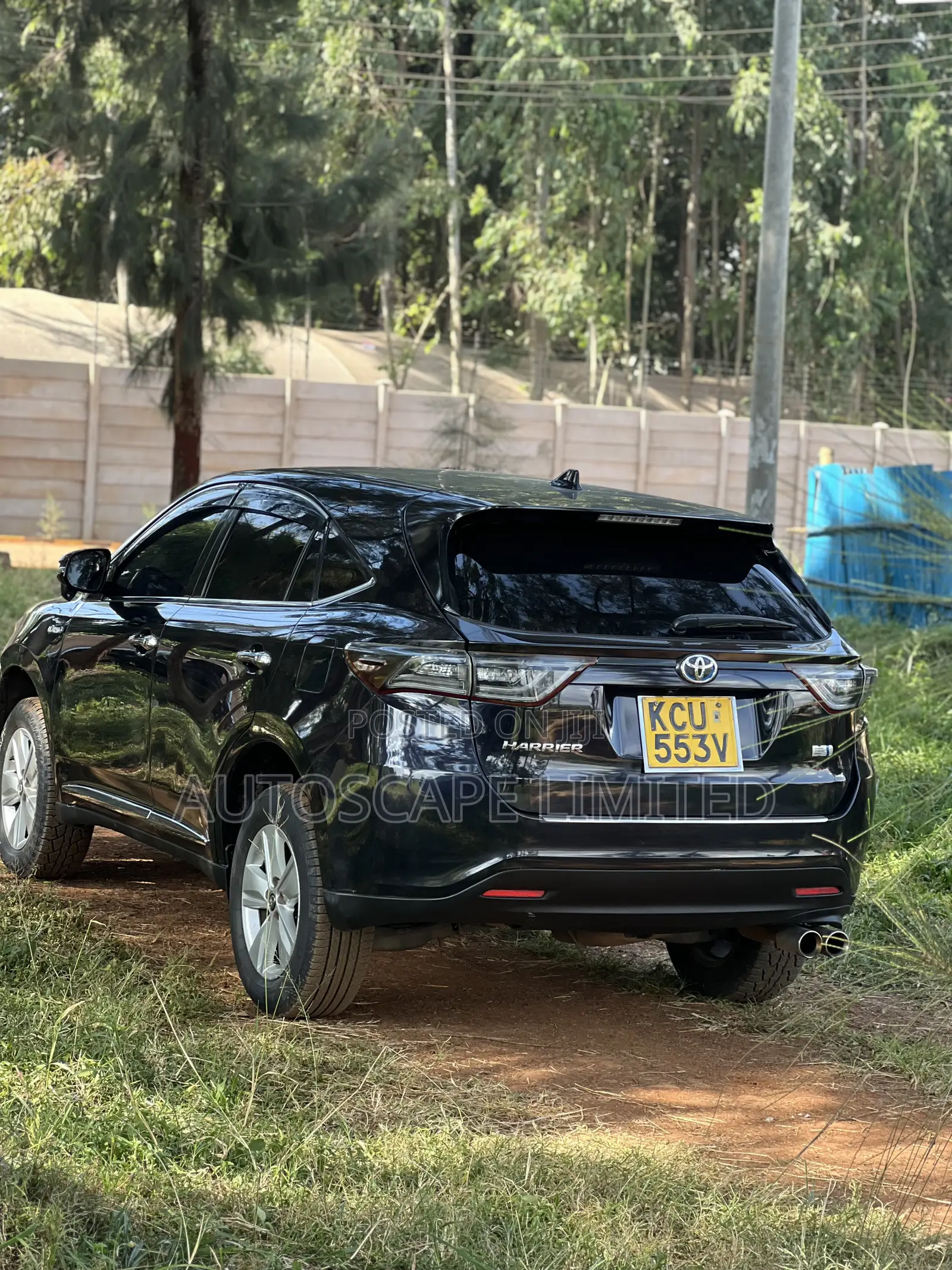 Toyota Harrier Hybrid Premium 2014 Black