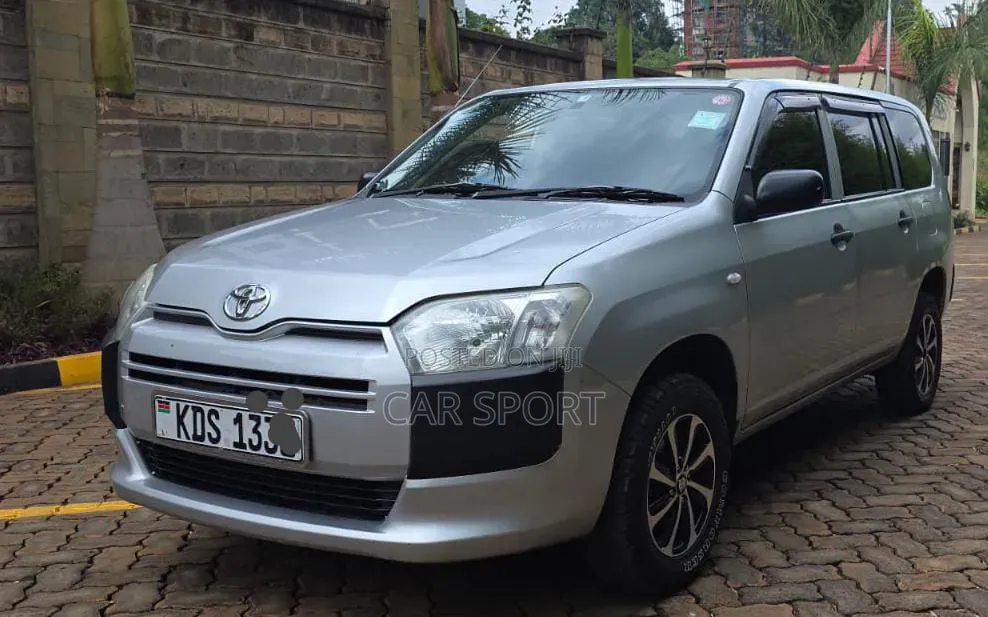 Toyota Succeed 2017 Silver