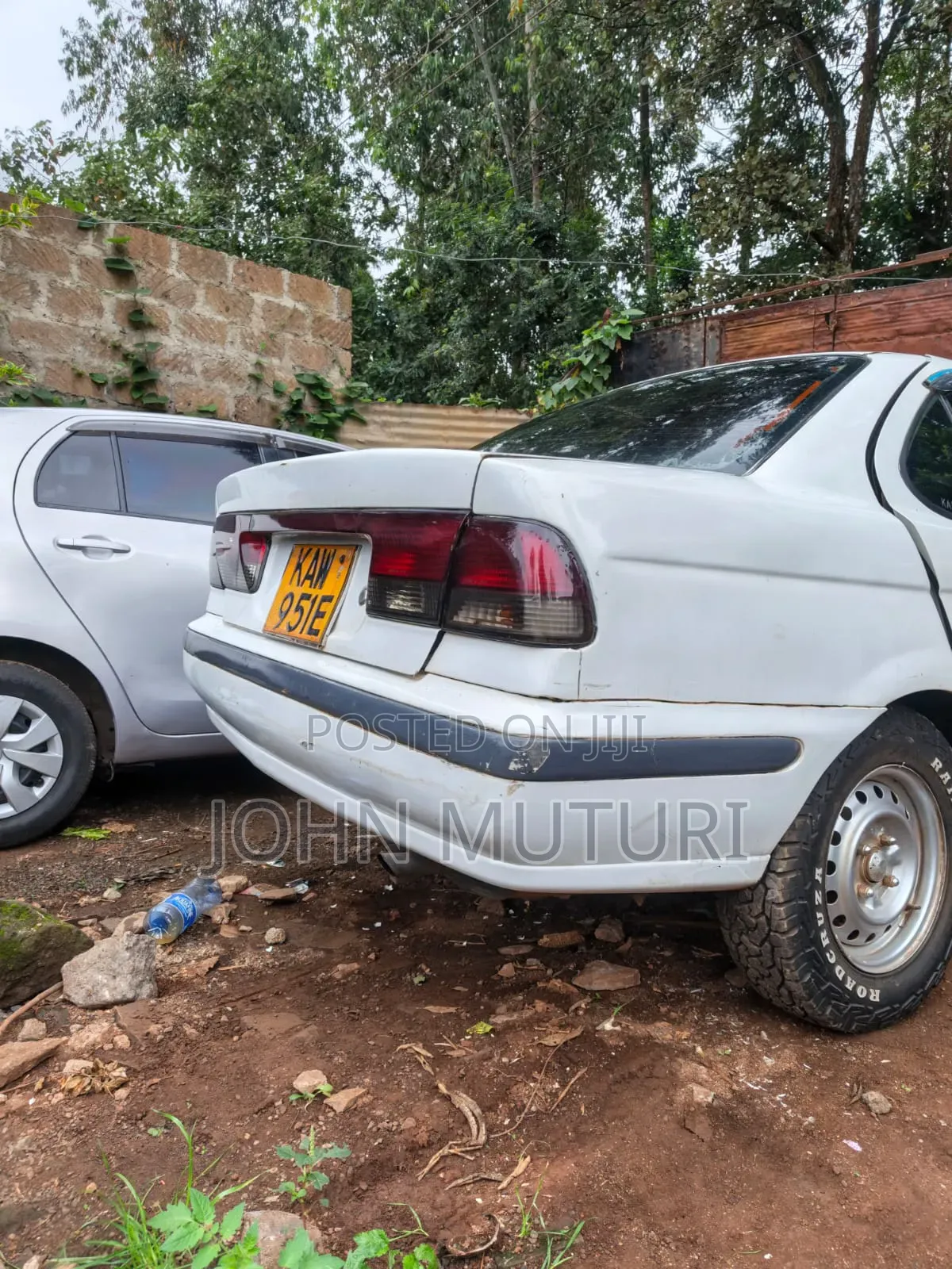 Nissan FB15 1999 White