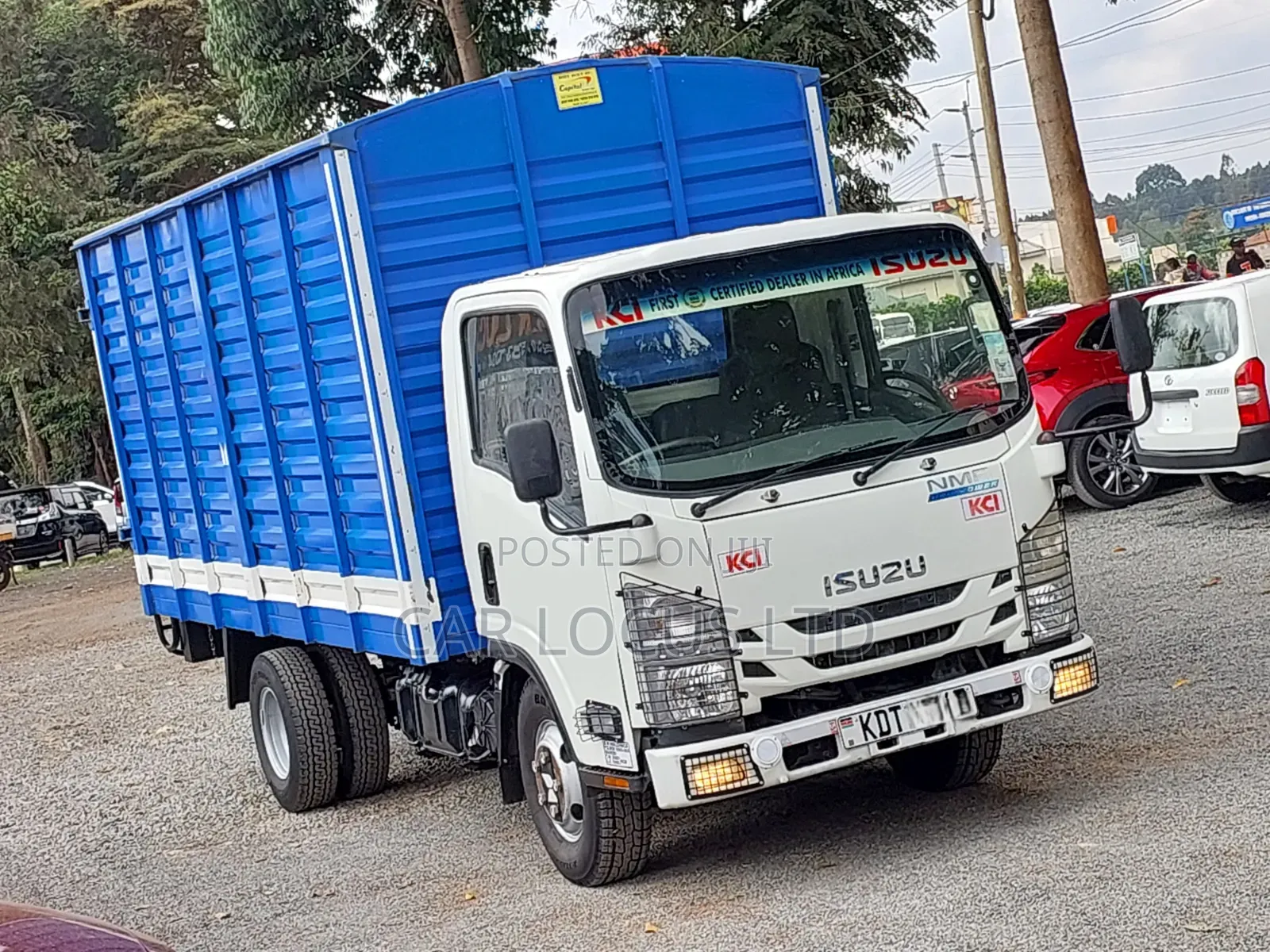 Isuzu NMR Truck
