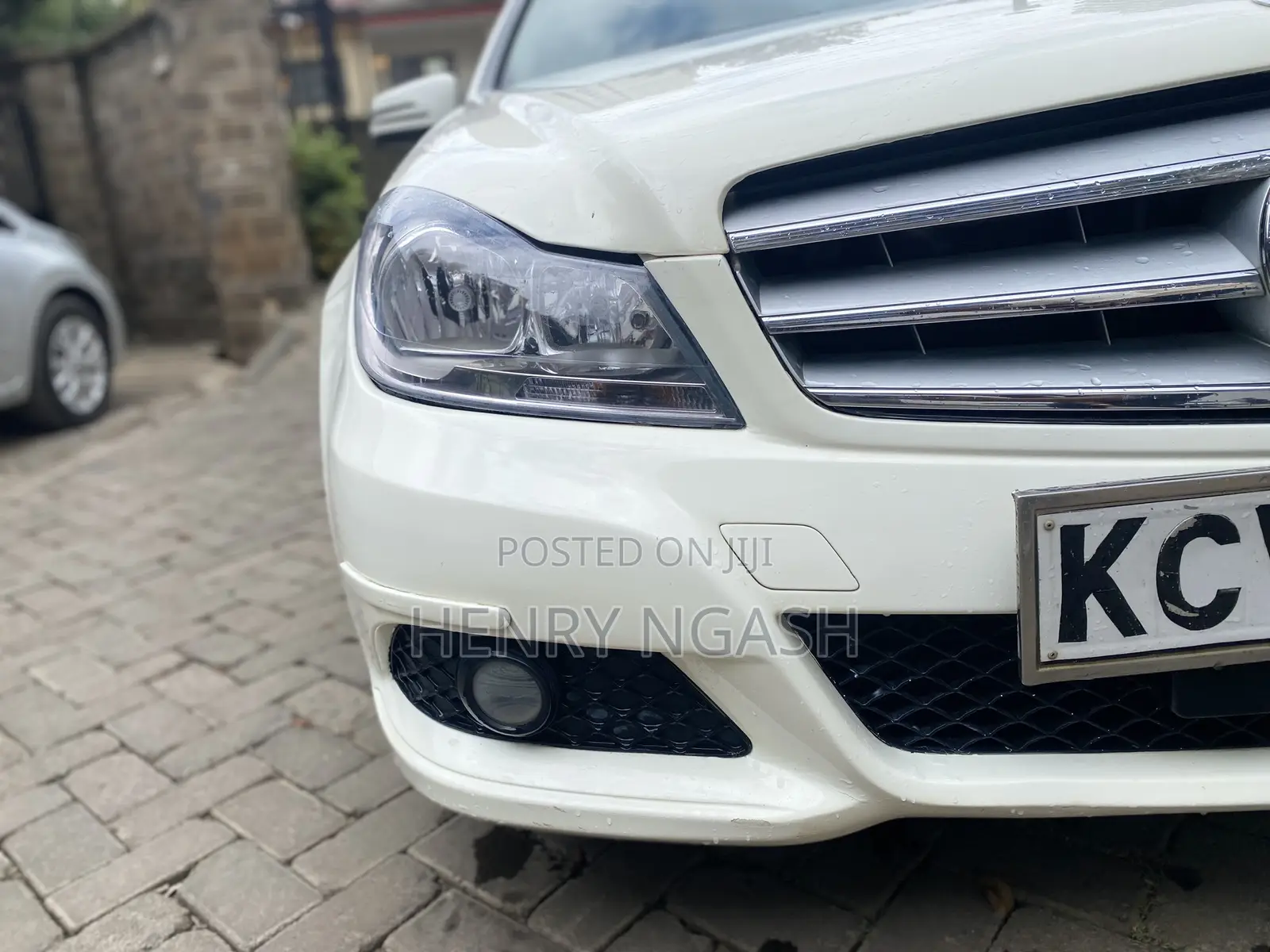 Mercedes-Benz C200 2012 White
