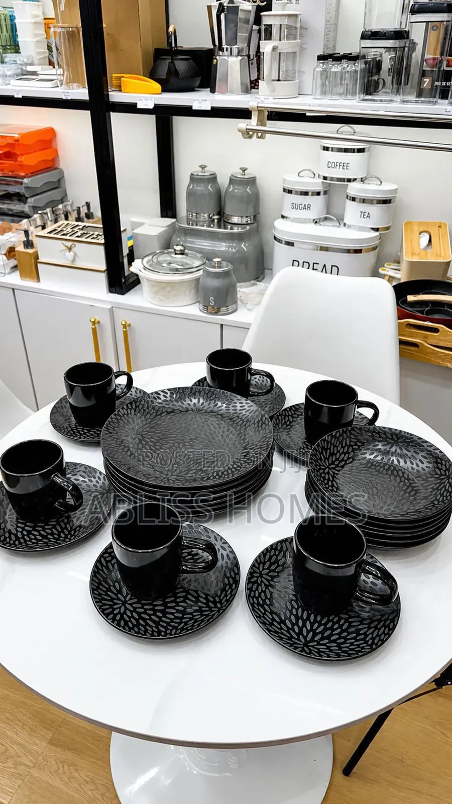 24pcs Black Dinner Set