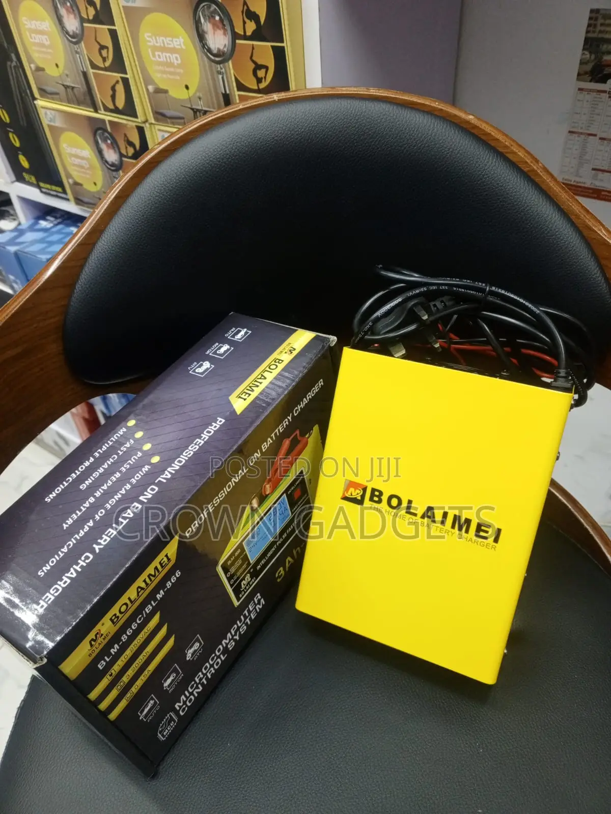 Bolaimei BLM-866 Smart 12v 24v Battery Charger Pulse Repair