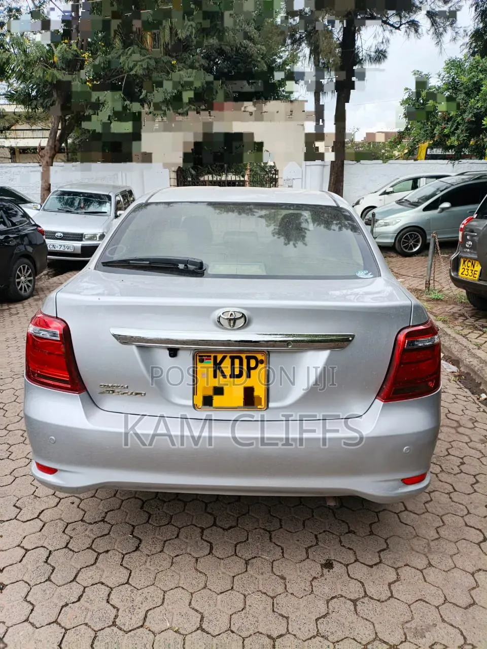 Toyota Axio 2018 Silver