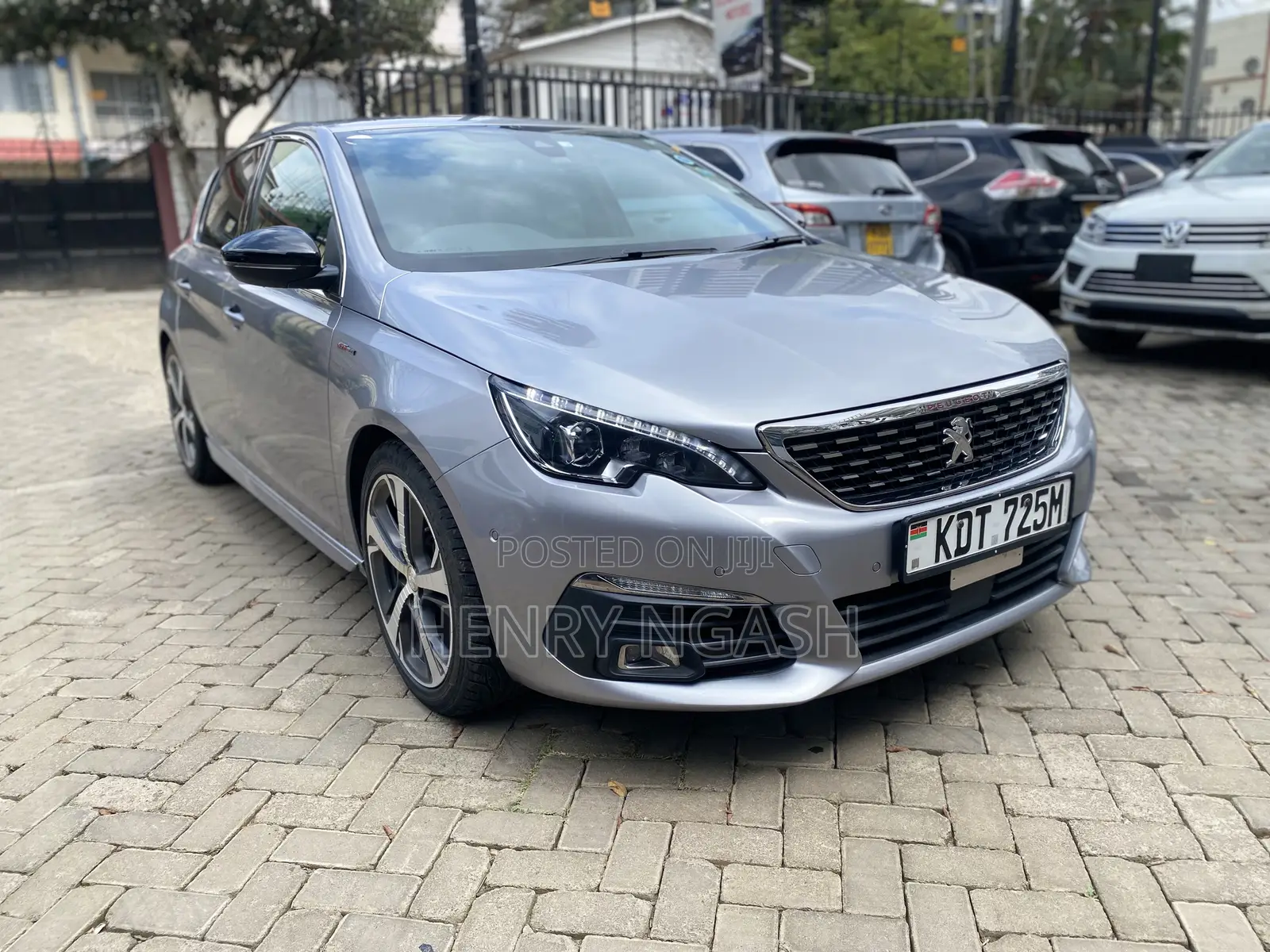 Peugeot 308 2018 Gray