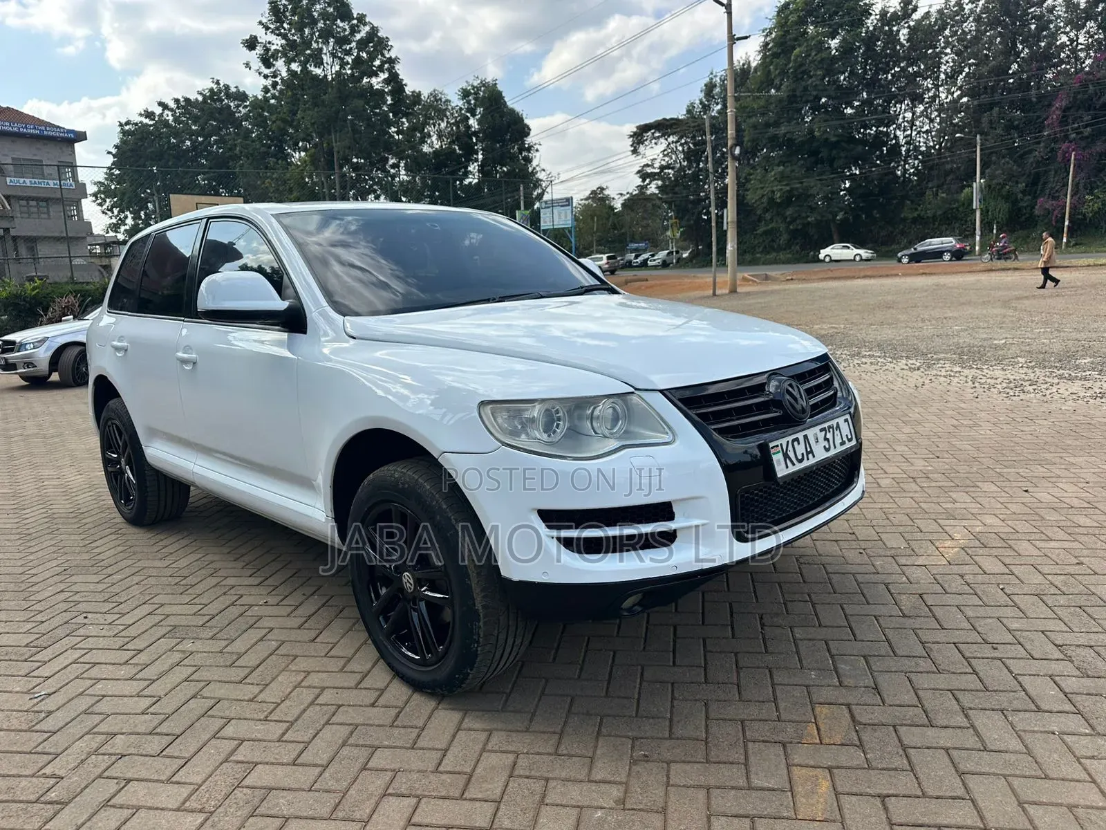 Volkswagen Touareg 2004 White