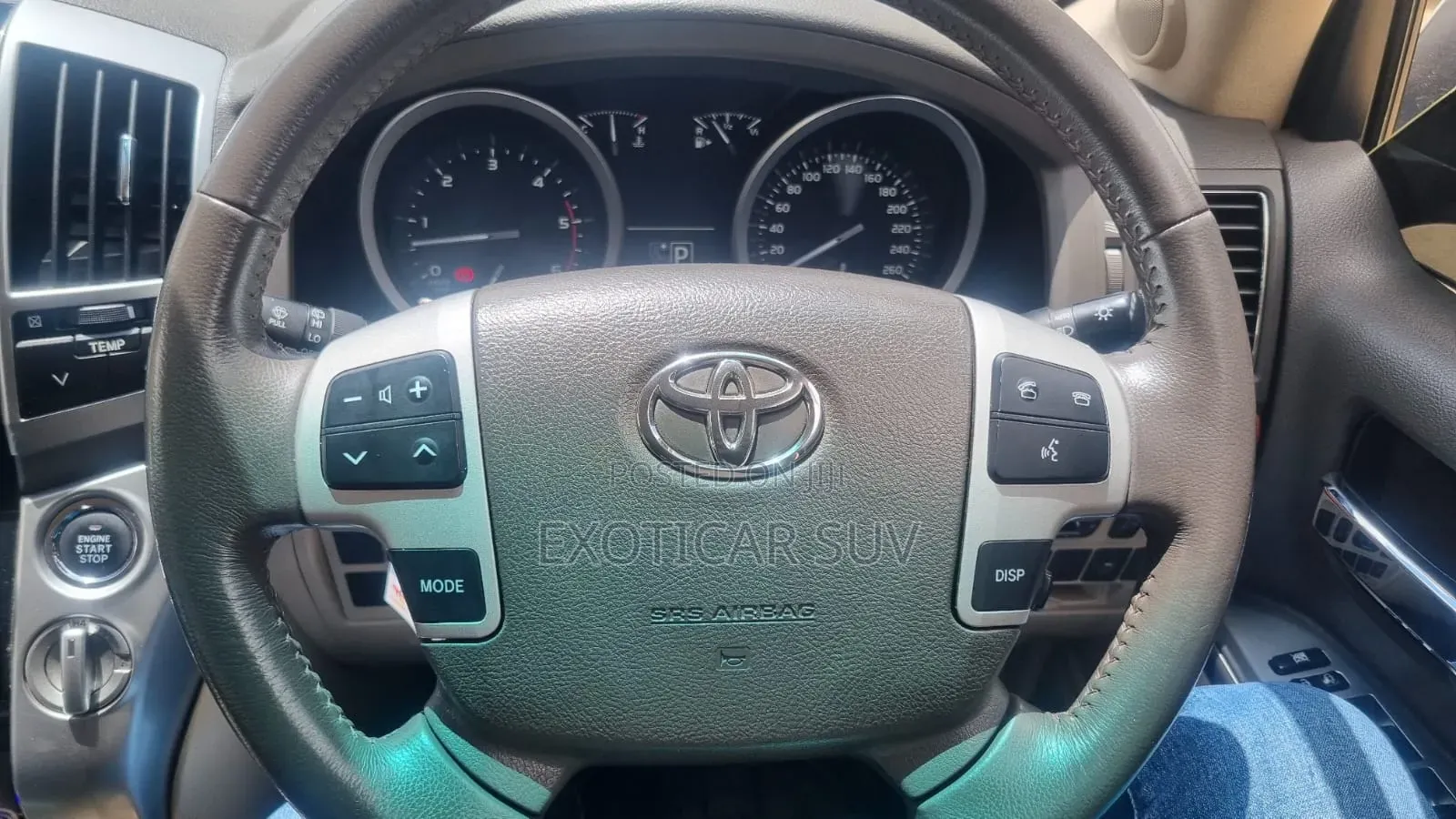 Toyota Land Cruiser 4.5 V8 GX-R 2013 Silver