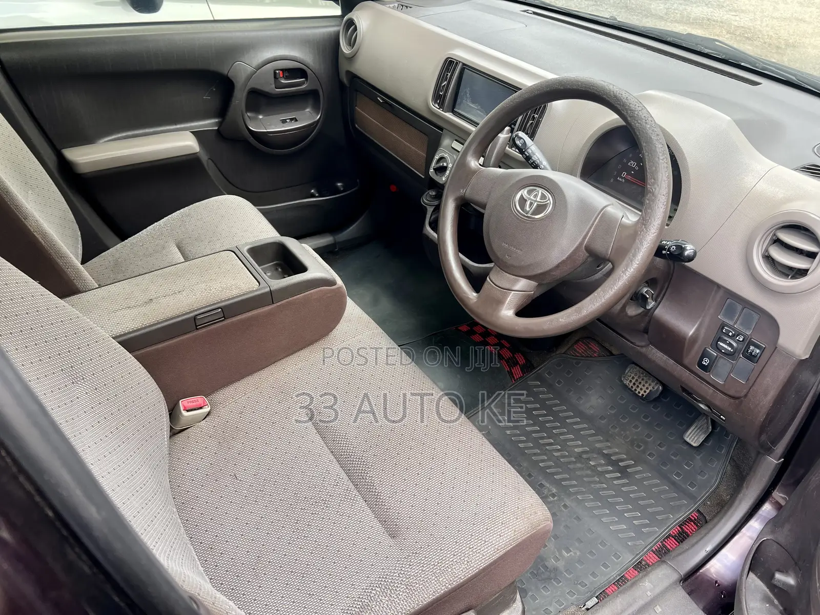 Toyota Passo 1.0 FWD 2015 Burgundy